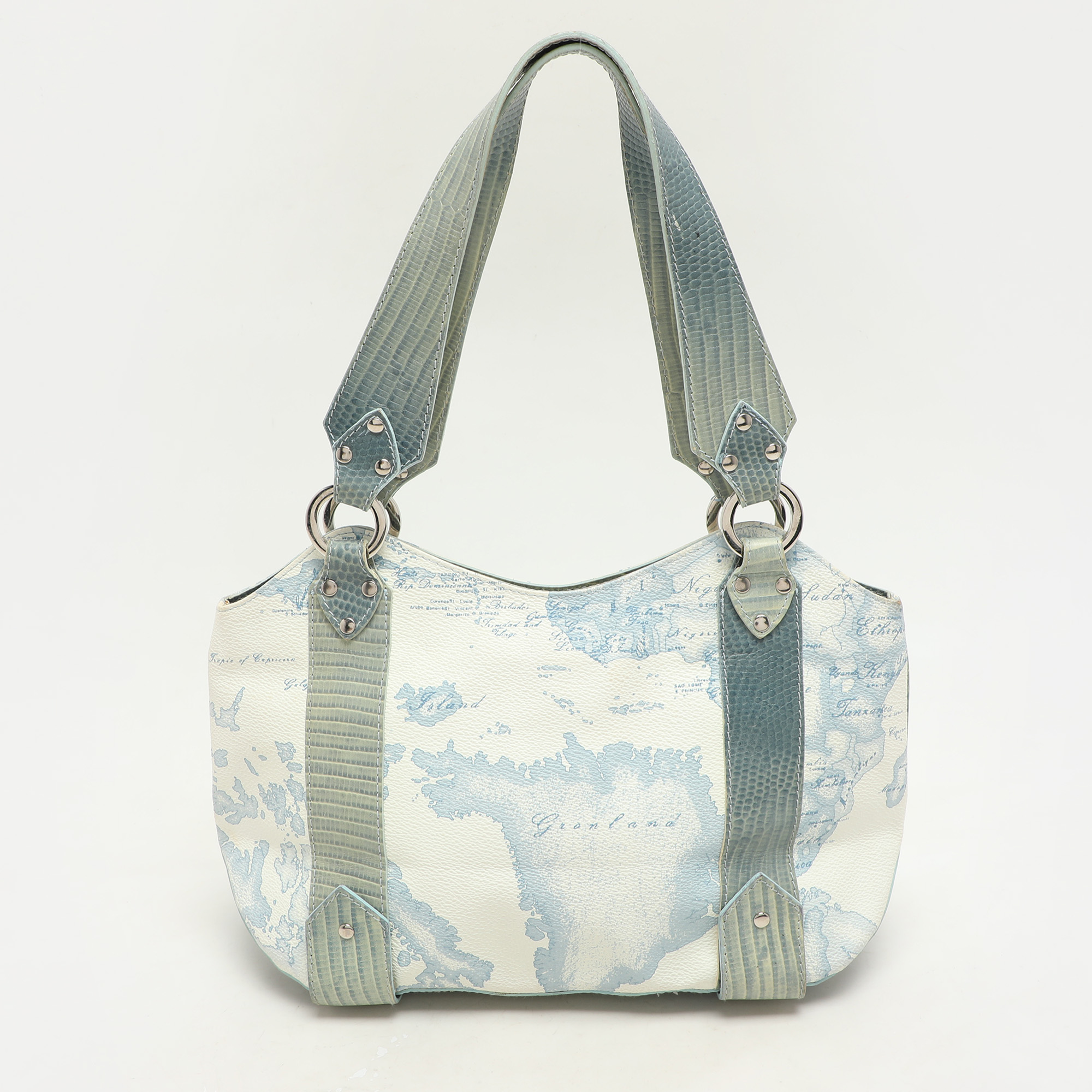 Alviero Martini 1A Classe Blue Geo Print Coated Canvas Vintage Shoulder Bag
Alviero Martini 1A Classe Blue Geo Print Coated Canvas Vintage Shoulder Bag
