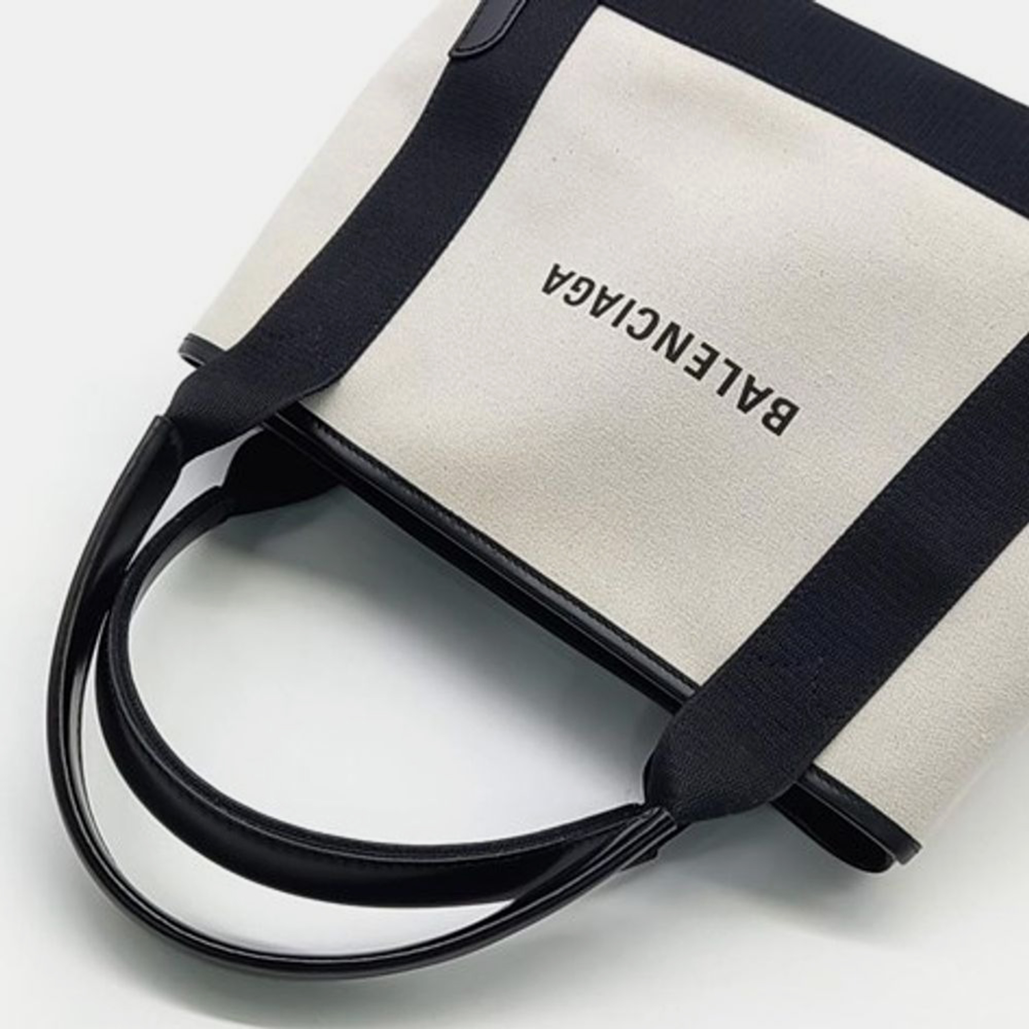 Balenciaga Cabas Tote Bag