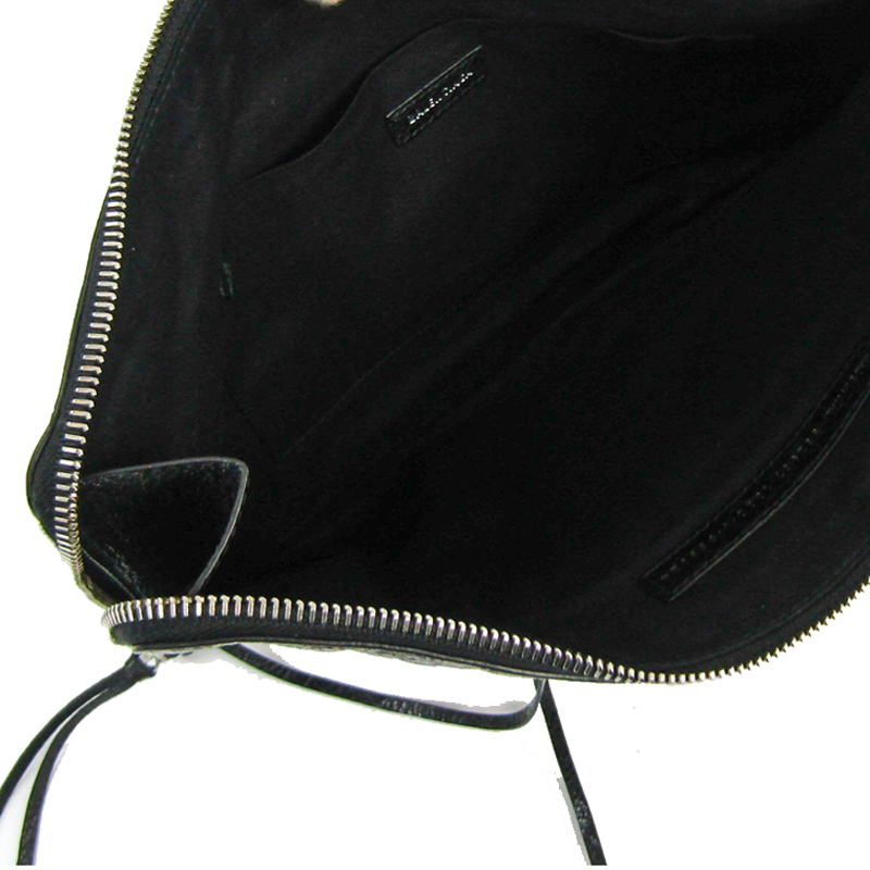 Balenciaga Black Leather Classic Clutch
Balenciaga Black Leather Classic Clutch
