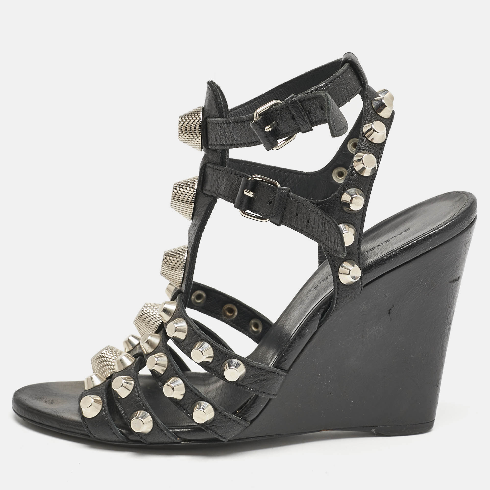 Balenciaga Black Leather Arena Studded Strappy Wedge Sandals Size
Balenciaga Black Leather Arena Studded Strappy Wedge Sandals Size