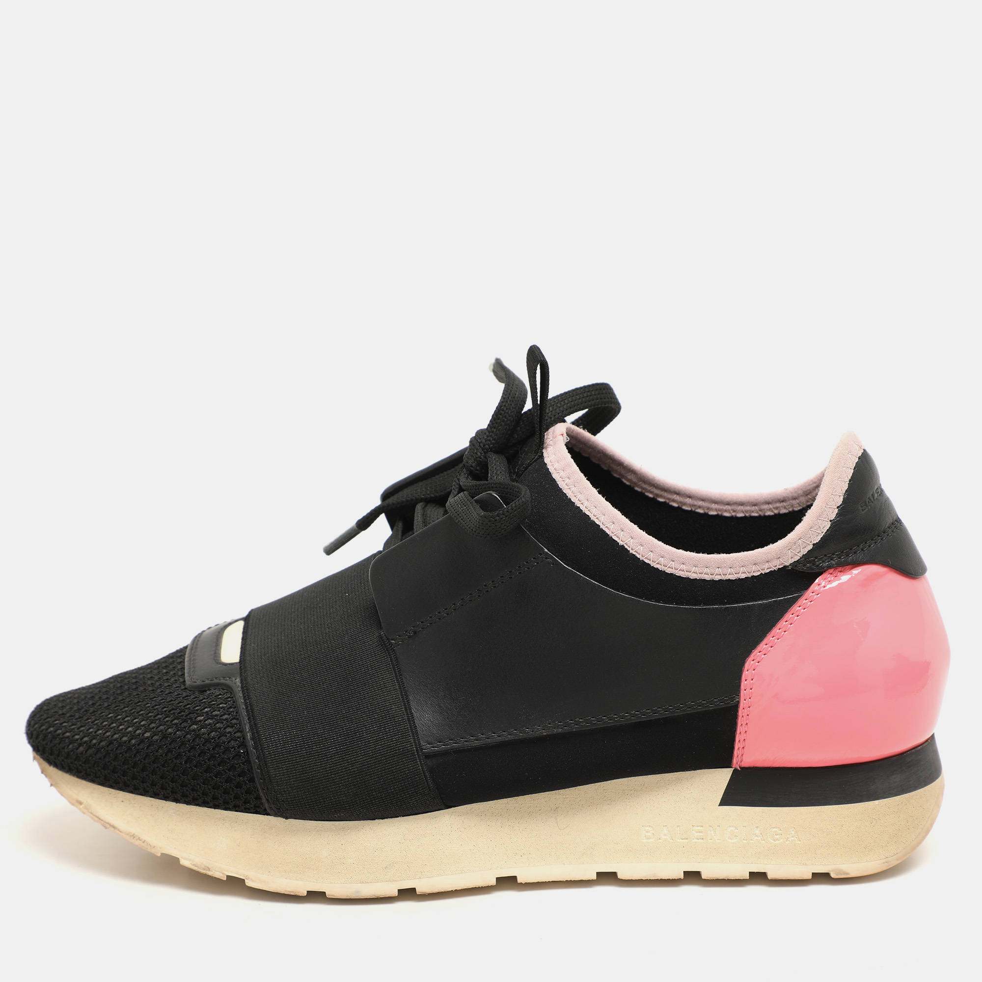 Balenciaga Black Leather and Mesh Race Runner Low Top Sneakers Size
Balenciaga Black Leather and Mesh Race Runner Low Top Sneakers Size
