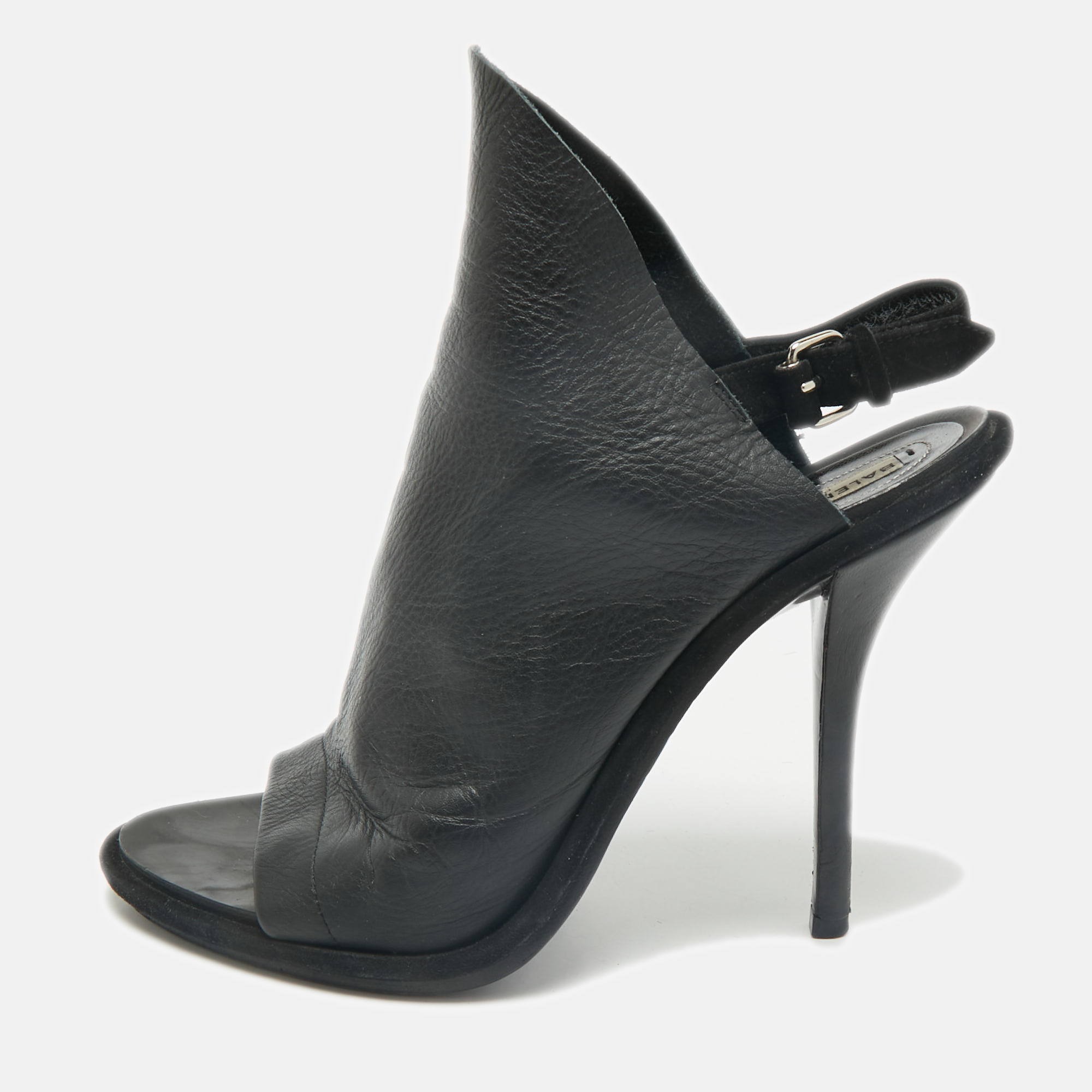 Balenciaga Black Leather Open Toe Glove Slingback Sandals Size
Balenciaga Black Leather Open Toe Glove Slingback Sandals Size