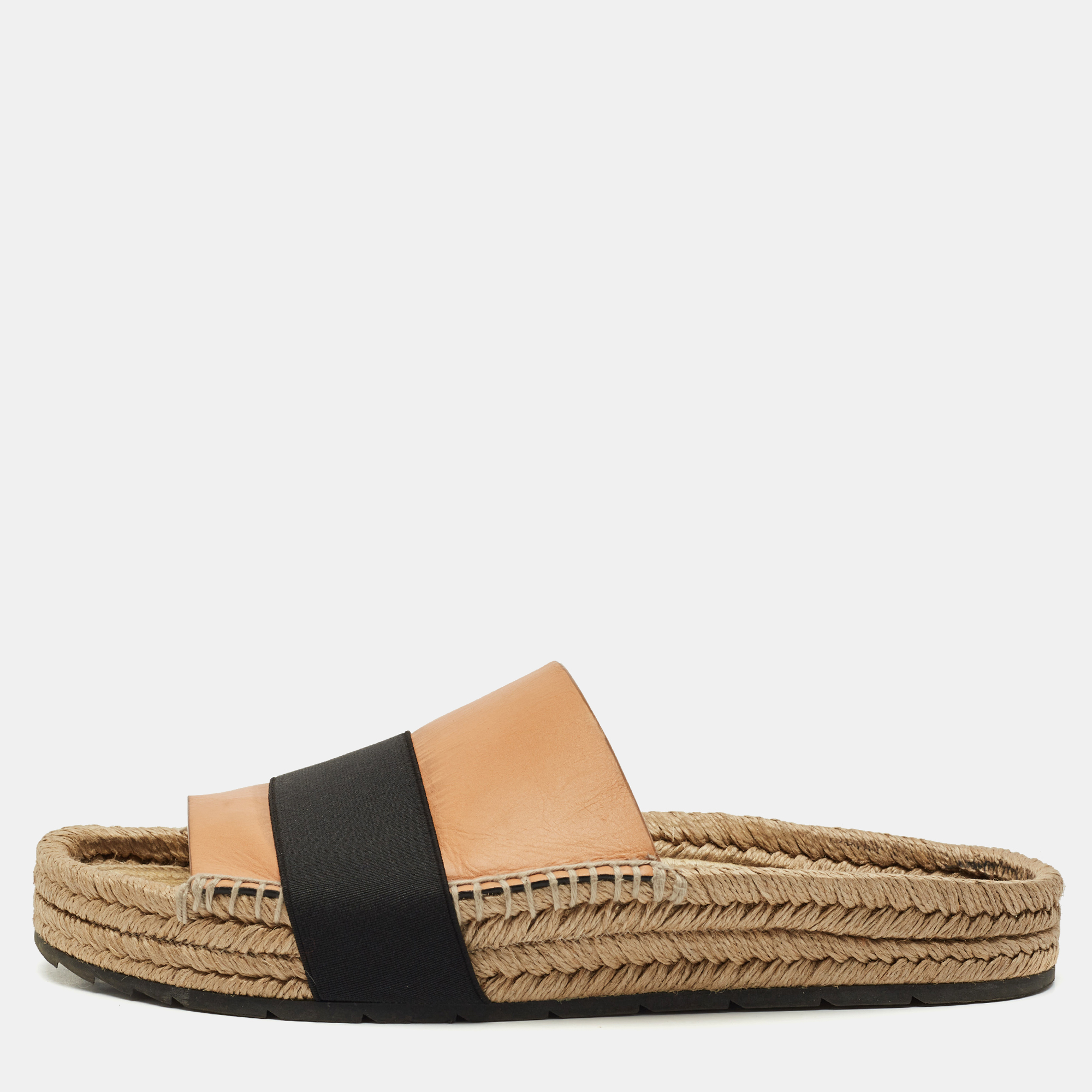 Balenciaga Peach/Black Leather and Elastic Espadrille Flats Size, Orange
Balenciaga Peach/Black Leather and Elastic Espadrille Flats Size, Orange