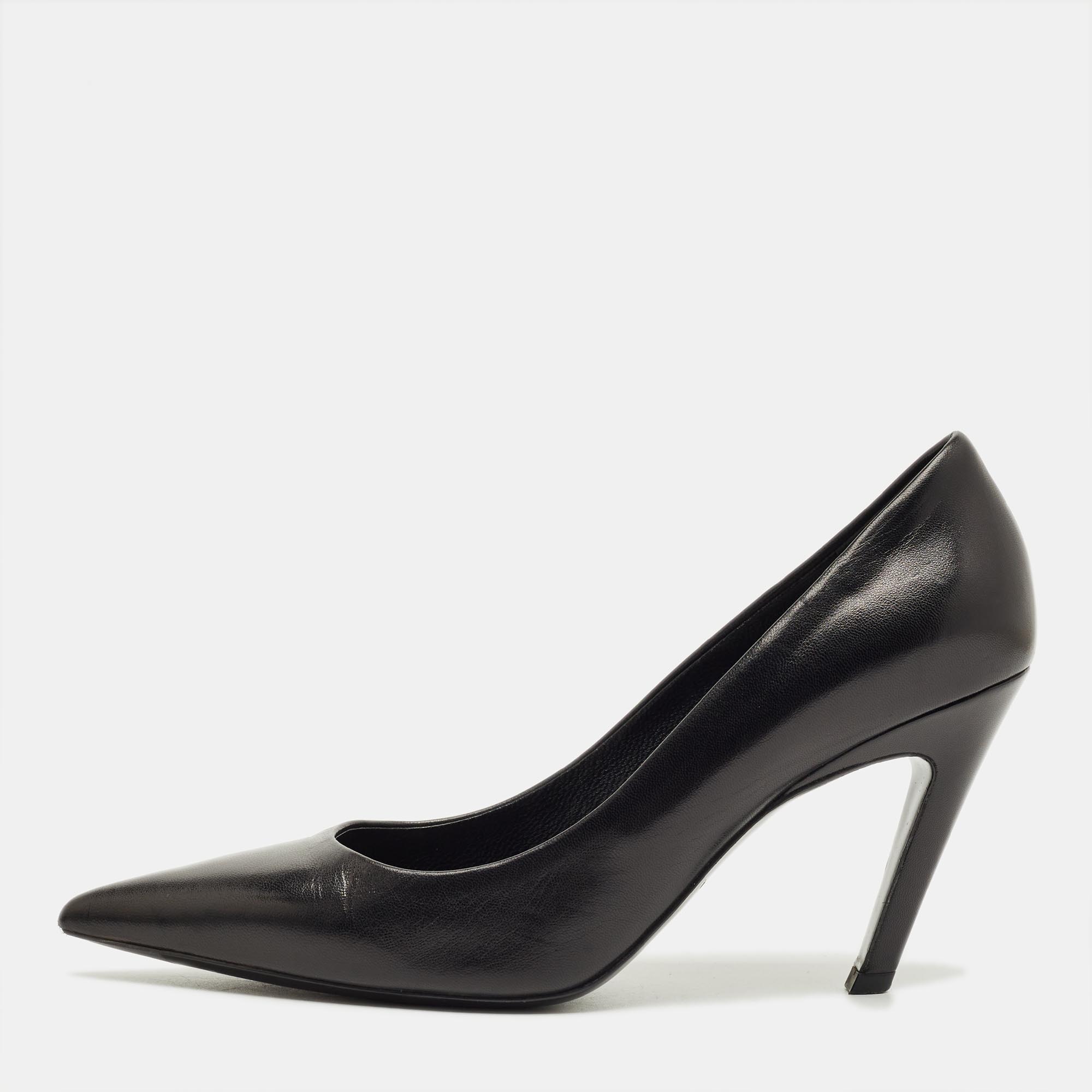 Leather Knife Pumps Size 38 - Balenciaga - Modalova