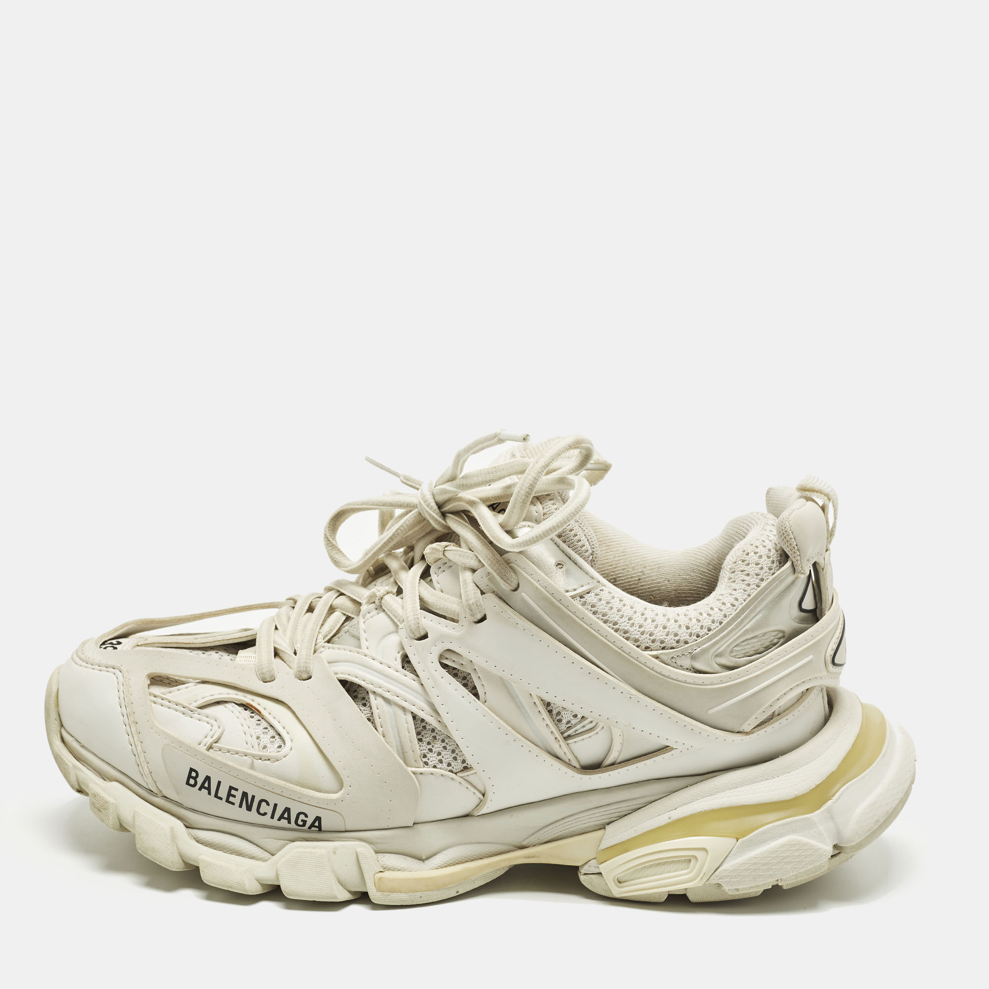 Balenciaga Track 2 Size White/Grey Faux Leather and Mesh Low Top Sneakers
Balenciaga Track 2 Size White/Grey Faux Leather and Mesh Low Top Sneakers