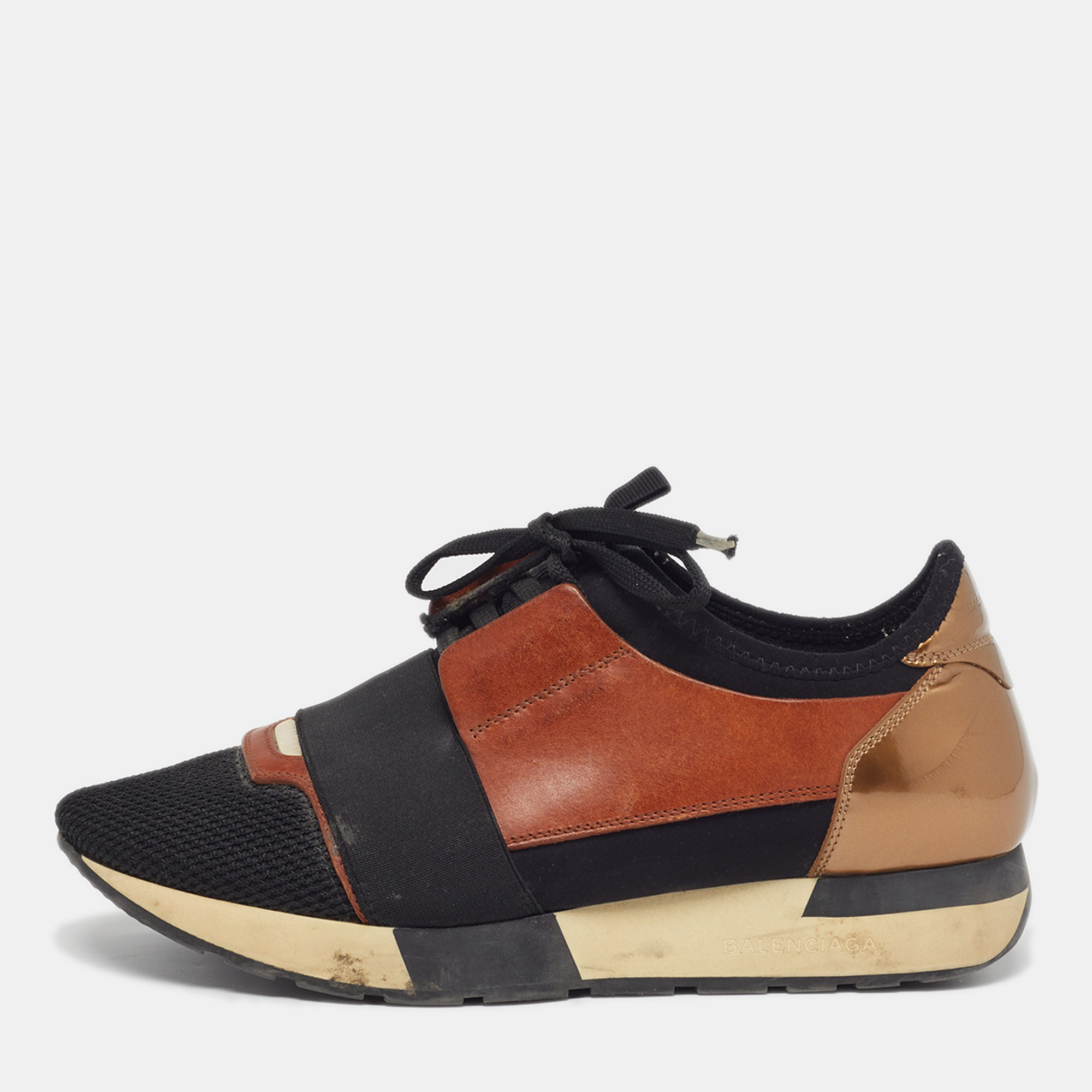 Balenciaga Race Runner Size Tricolor Leather and Mesh Low Top Sneakers, Black
Balenciaga Race Runner Size Tricolor Leather and Mesh Low Top Sneakers, Black