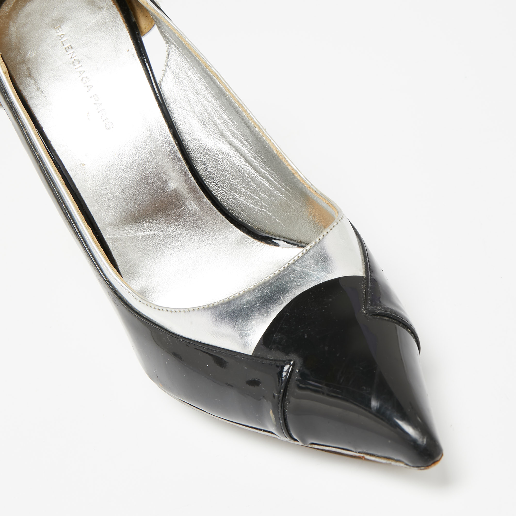 Balenciaga Silver/Black Patent And Leather Pointed Toe Pumps Size 38.5