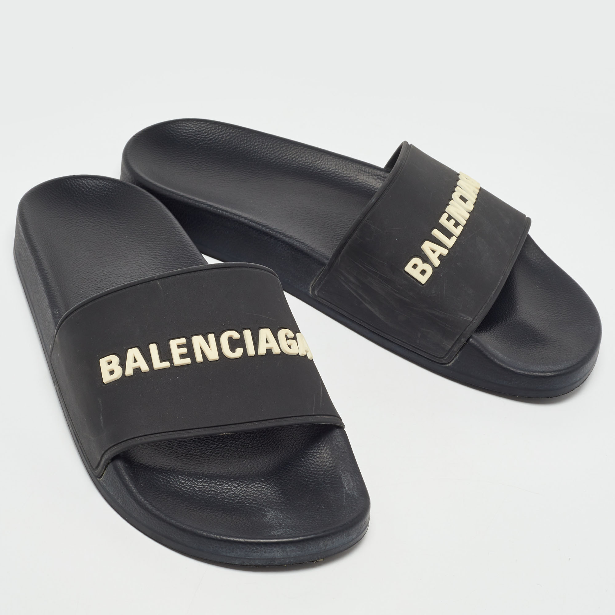 Balenciaga Black Rubber Logo Embossed Flat Slides Size 39
