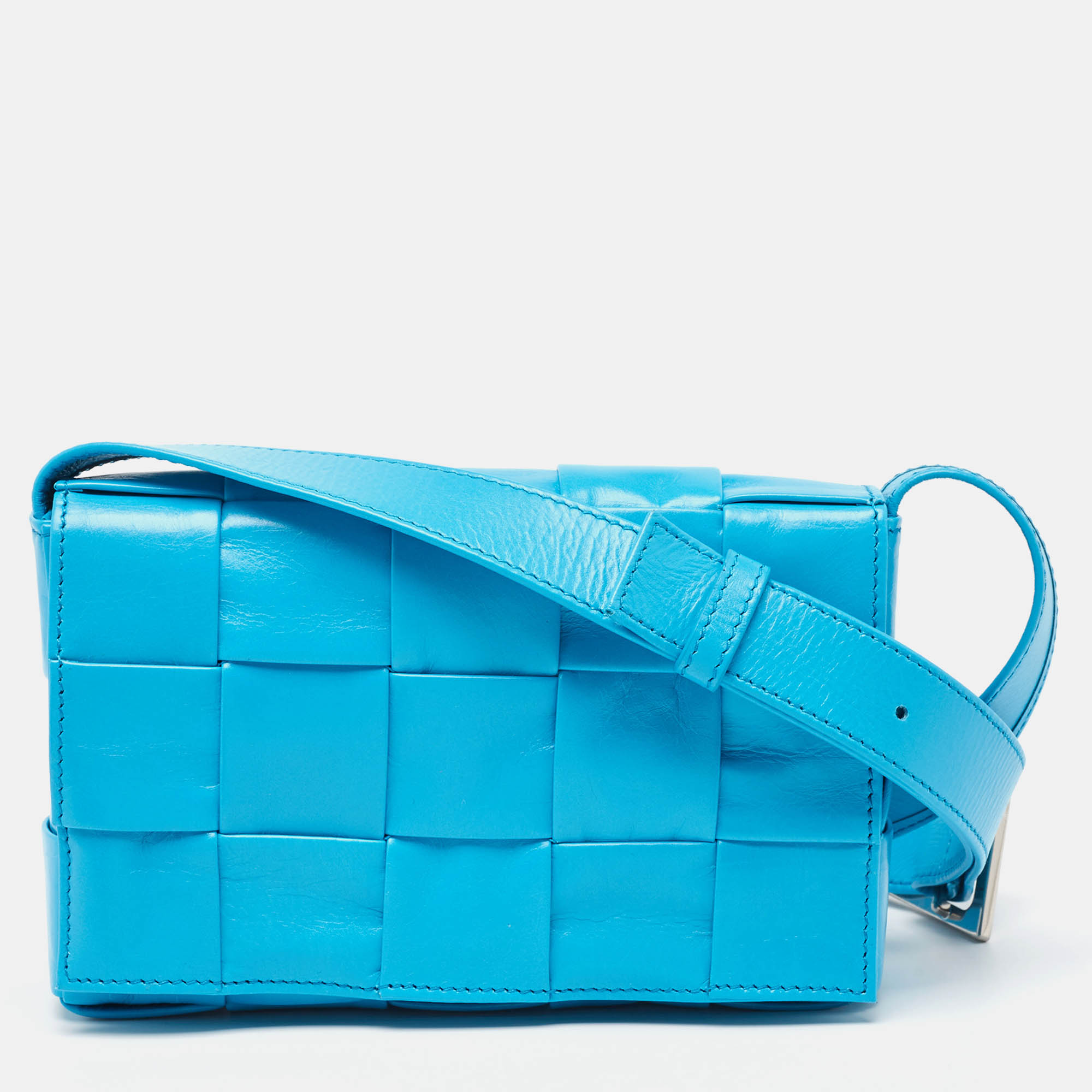 Bottega veneta sky blue glazed intrecciato leather small cassette shoulder bag