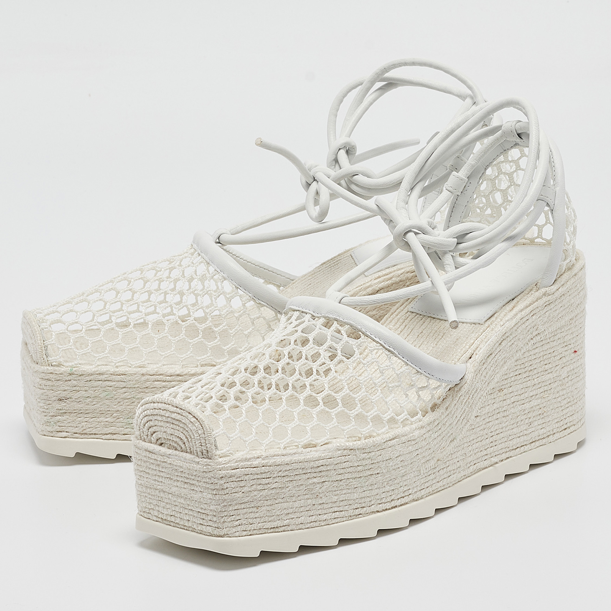 Bottega Veneta White Mesh And Leather Wedge Platform Espadrille Ankle Wrap Sandals Size 39