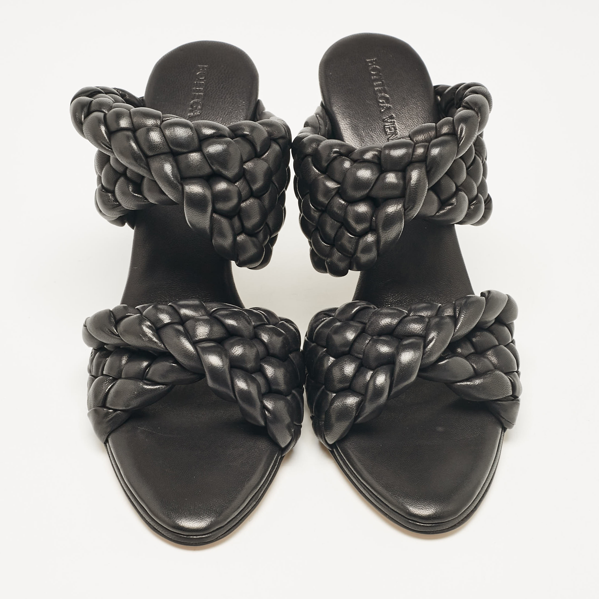 Bottega Veneta Black Leather Intrecciato Slide Sandals Size 38.5