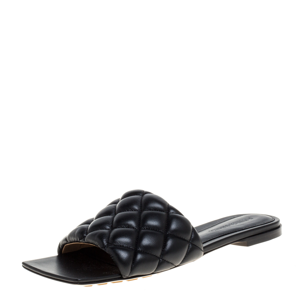 Image of Bottega Veneta Black Quitled Leather Padded Flat Slide Sandals Size