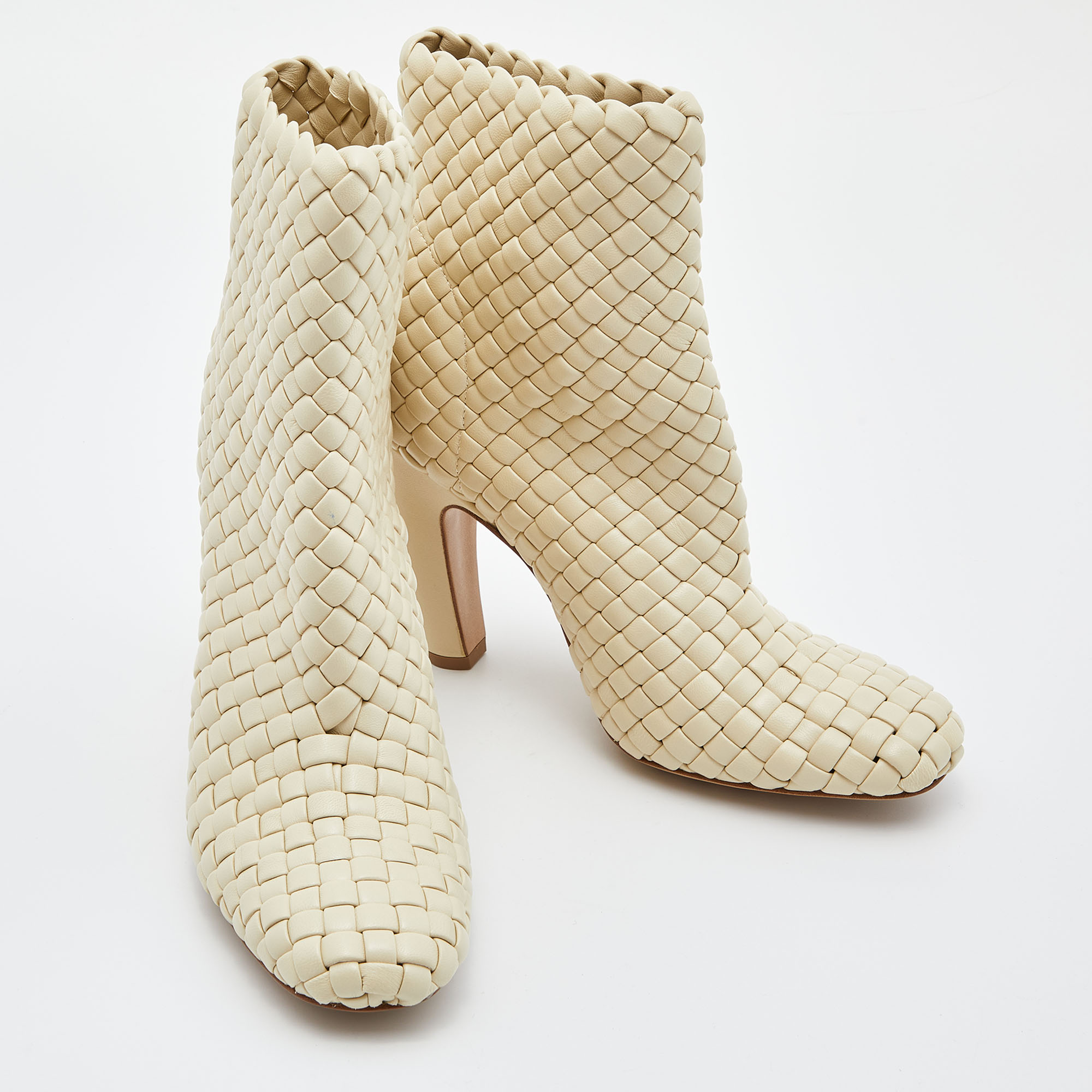 Bottega Veneta Beige Intrecciato Leather Canalazzo Ankle Boots Size 36