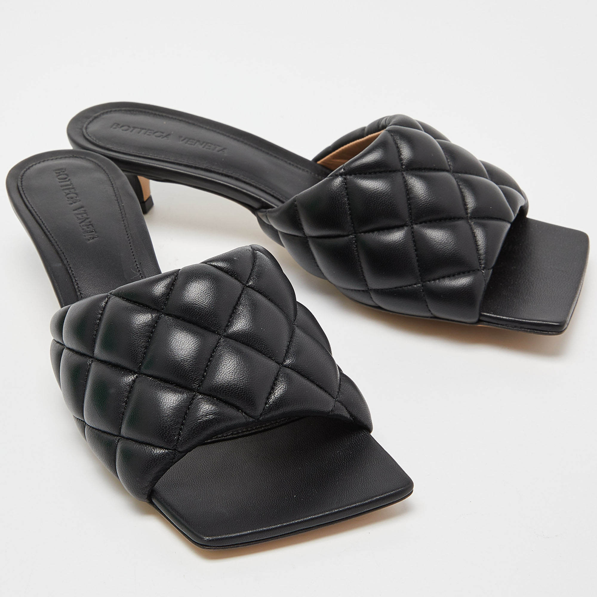 Bottega Veneta Black Quilted Leather  Slides Size  37