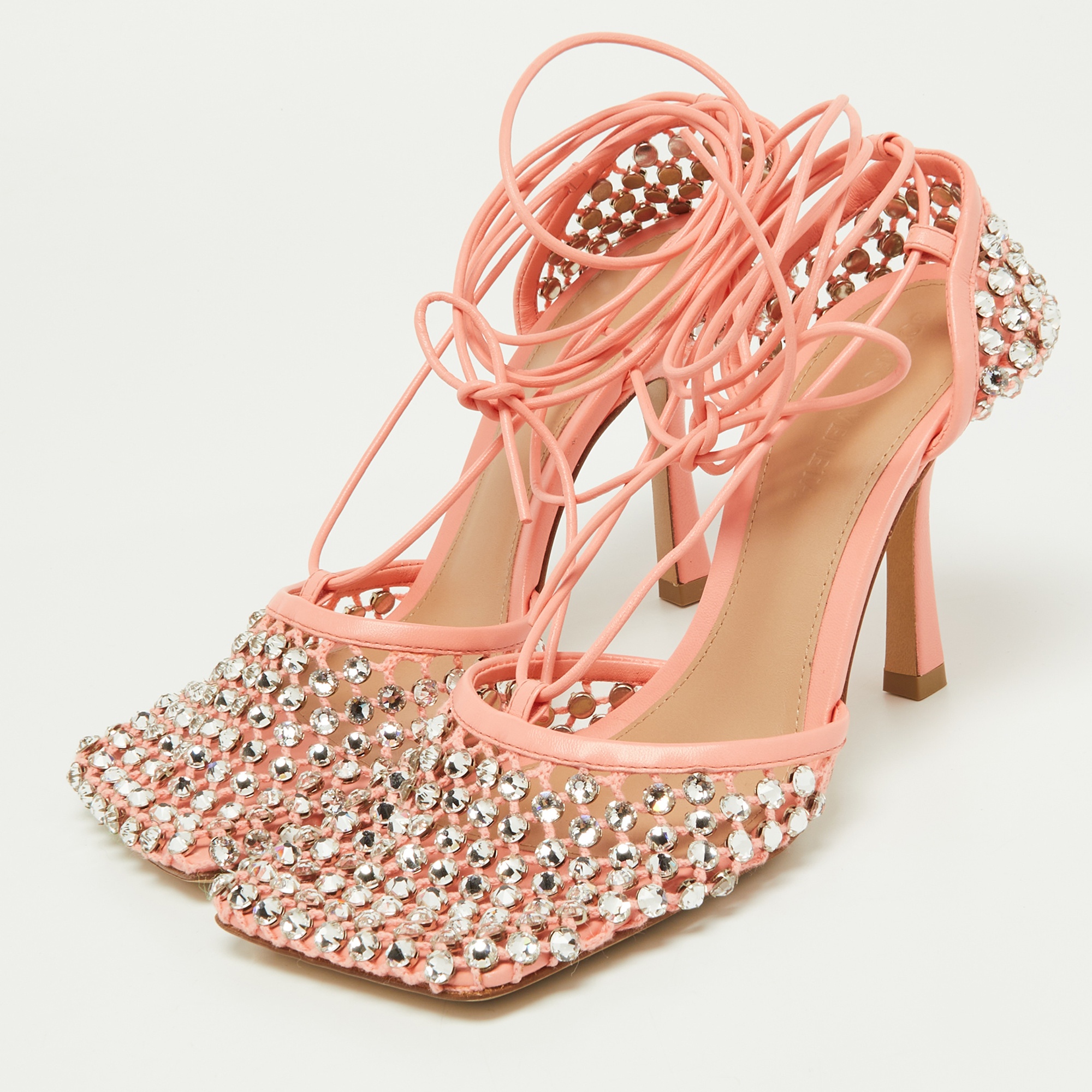 

Bottega Veneta Peach Mesh and Leather Crystal Embellished Stretch Ankle Tie Pumps Size, Pink
