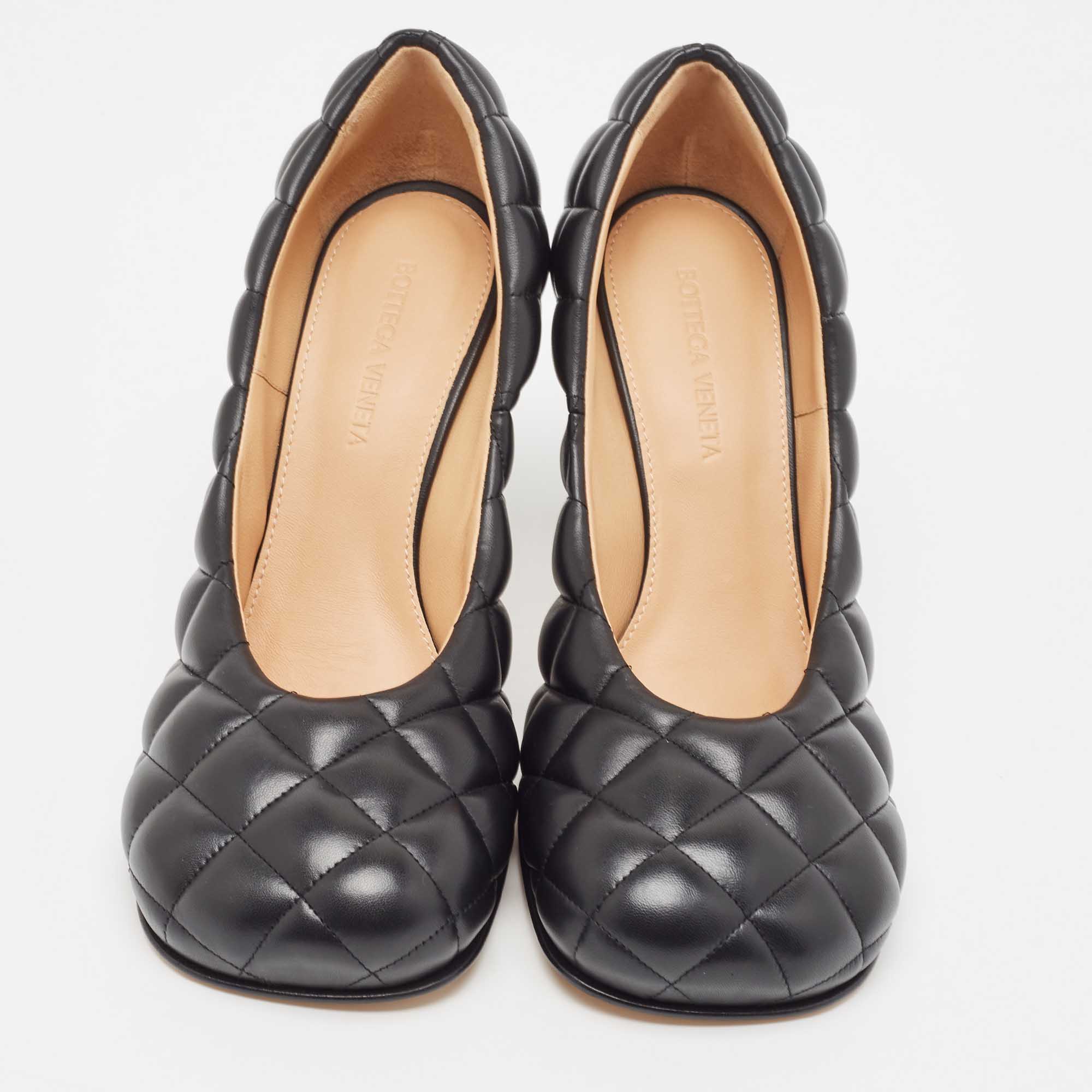 Bottega Veneta Black Quilted Leather Square Toe Pumps Size 38.5
