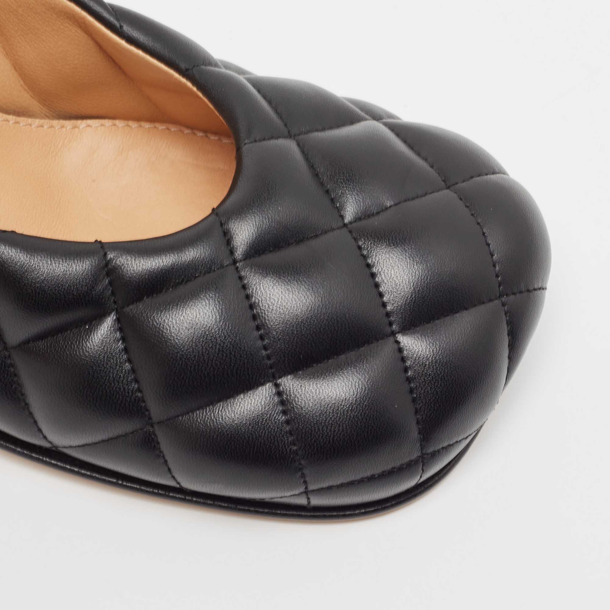 Bottega Veneta Black Quilted Leather Square Toe Pumps Size 38.5