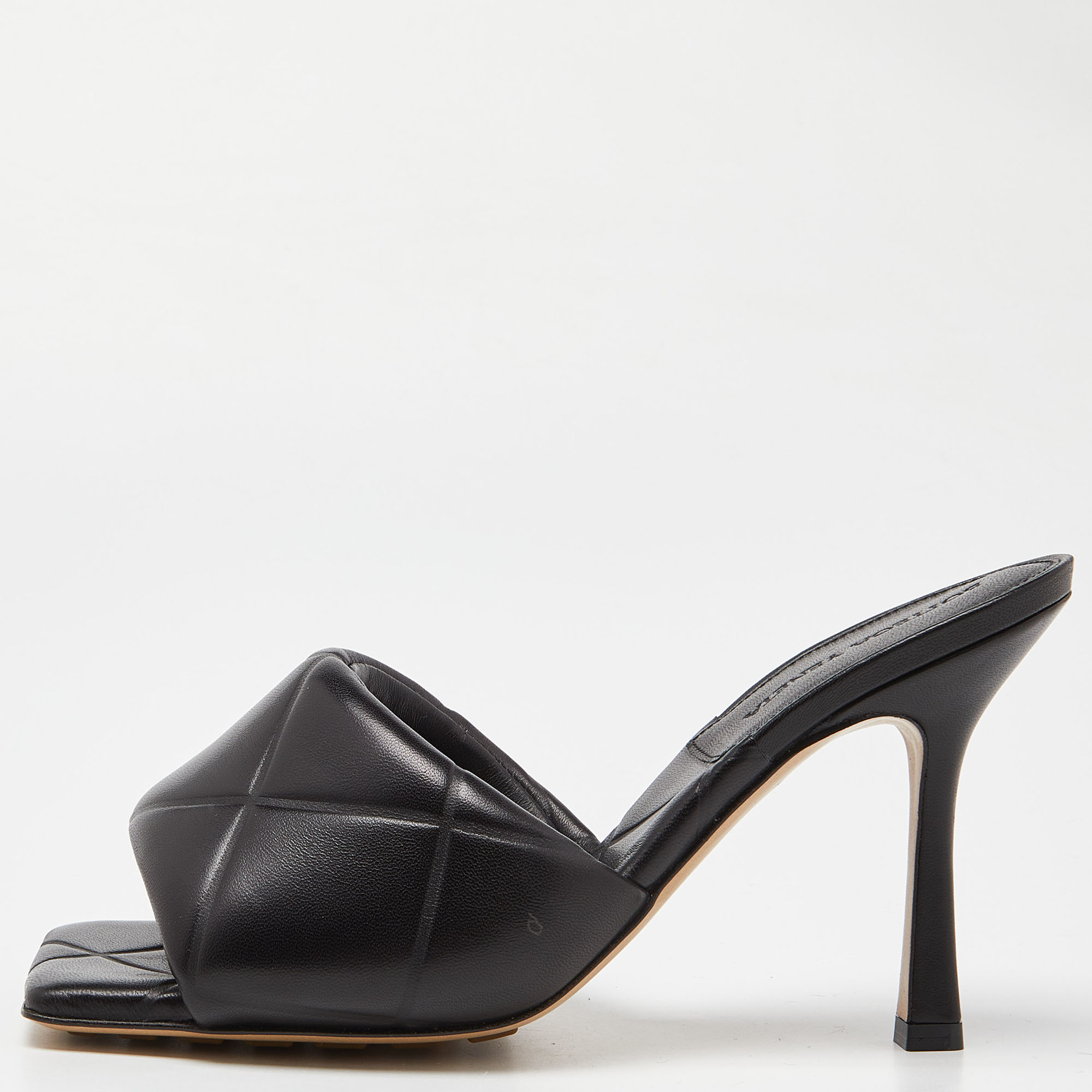 Bottega Veneta Black Quilted Leather Lido Slide Sandals Size 38