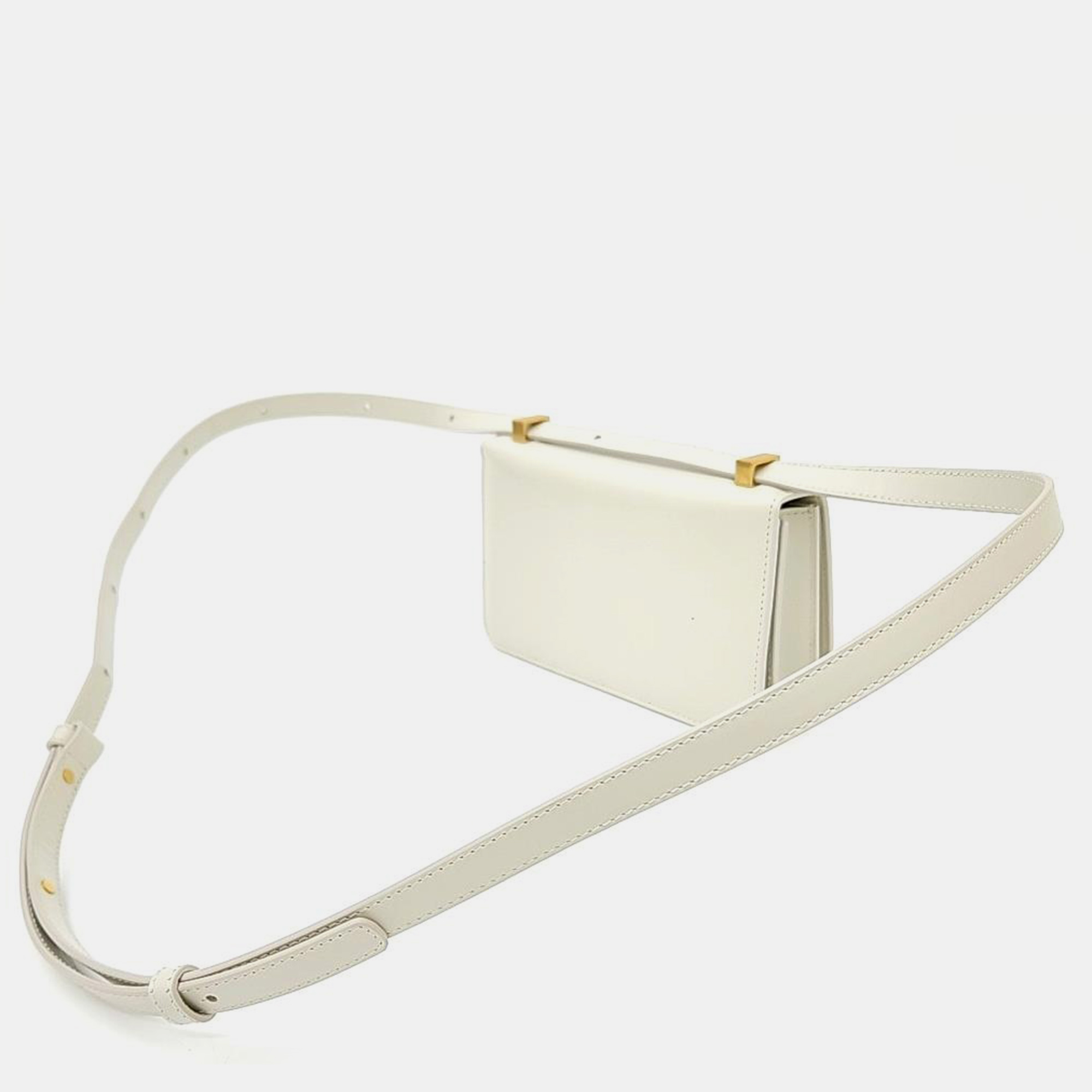 Bottega Veneta White BV Classic Bag