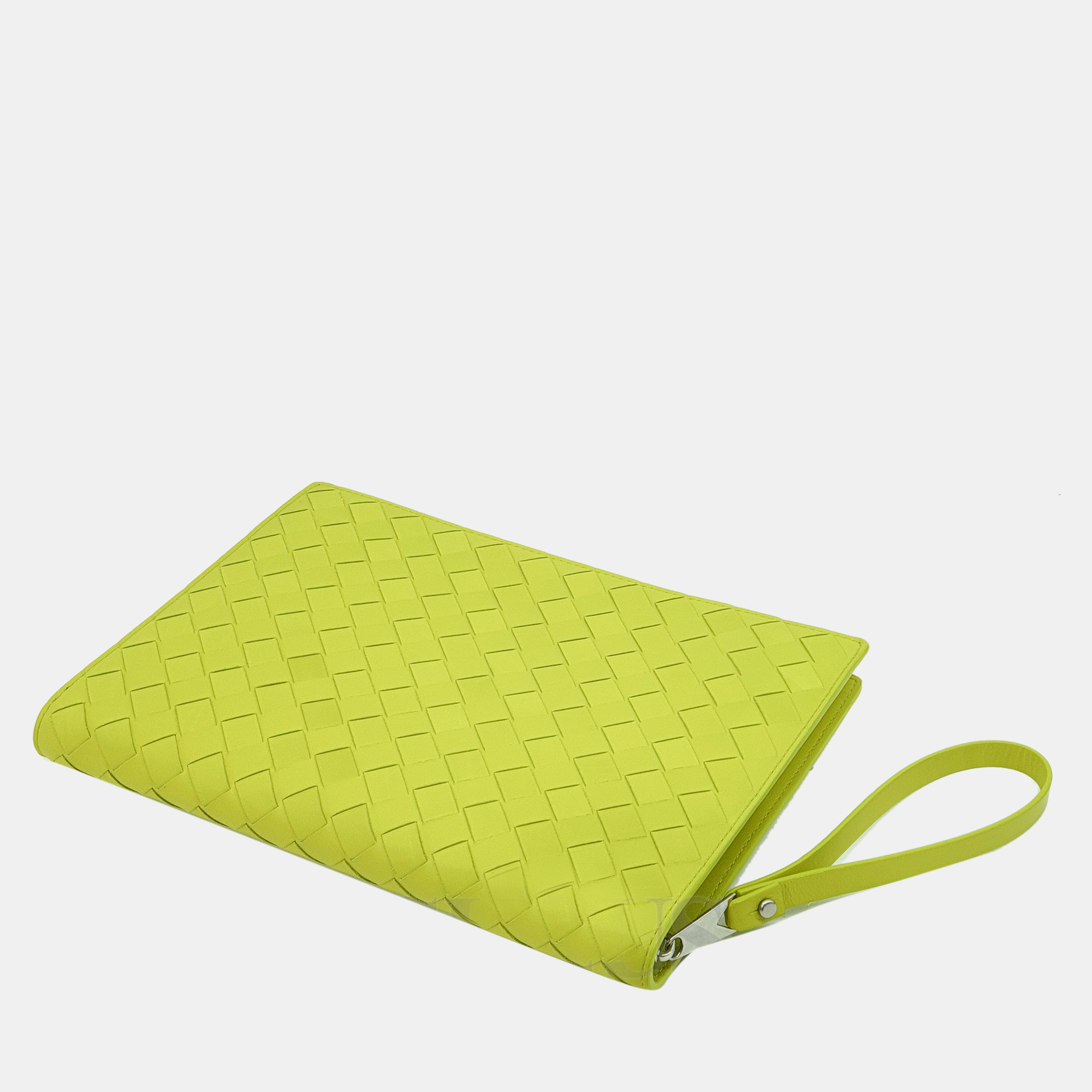 Bottega Veneta Green Intrecciato Leather Clutch