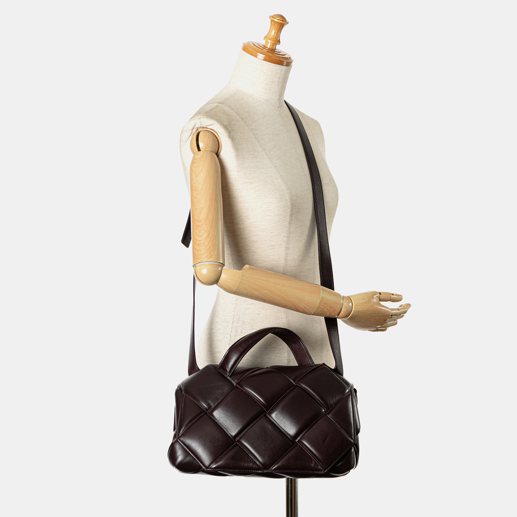 Bottega Veneta Maxi Intrecciato Padded Top Handle Bag