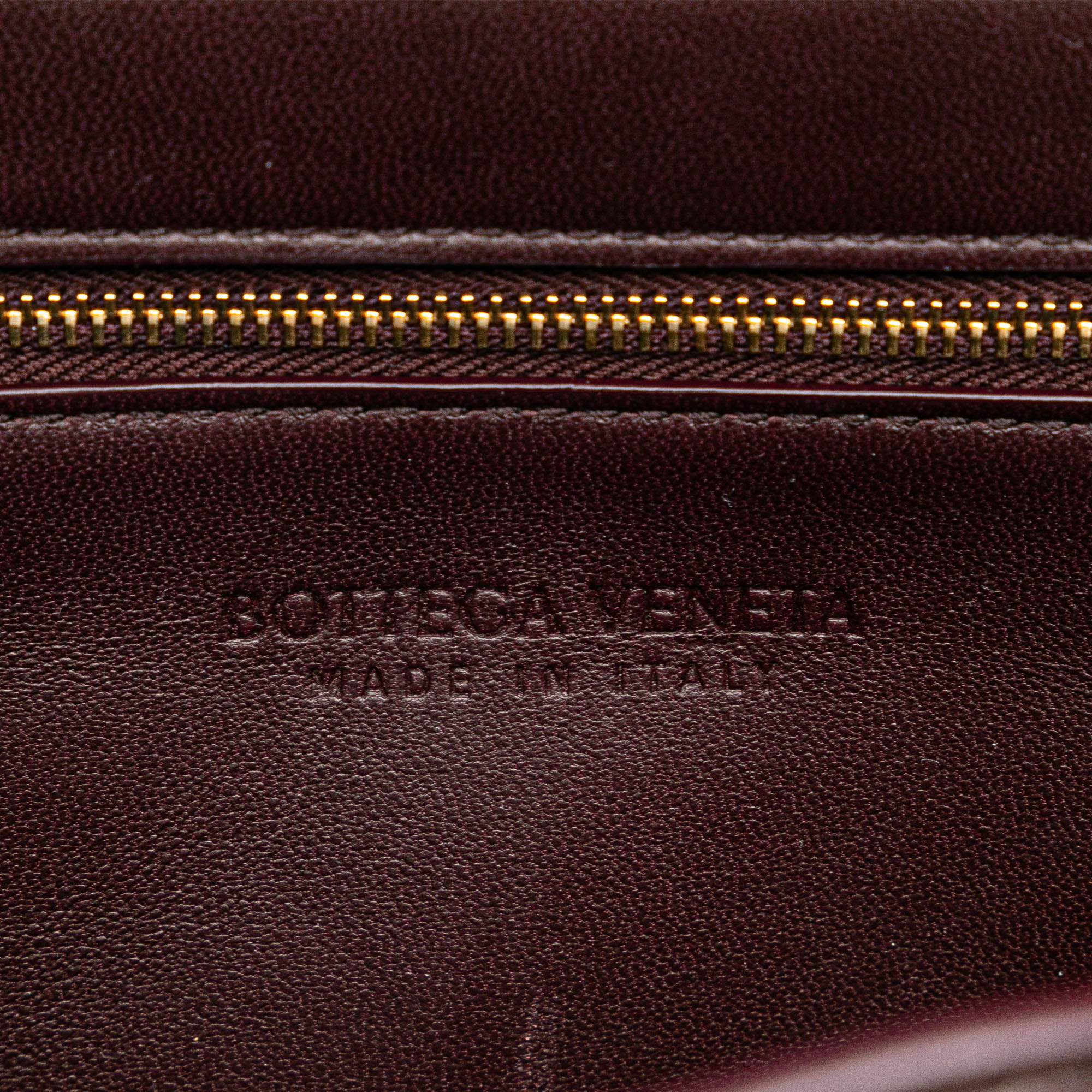 Bottega Veneta Maxi Intrecciato Padded Top Handle Bag