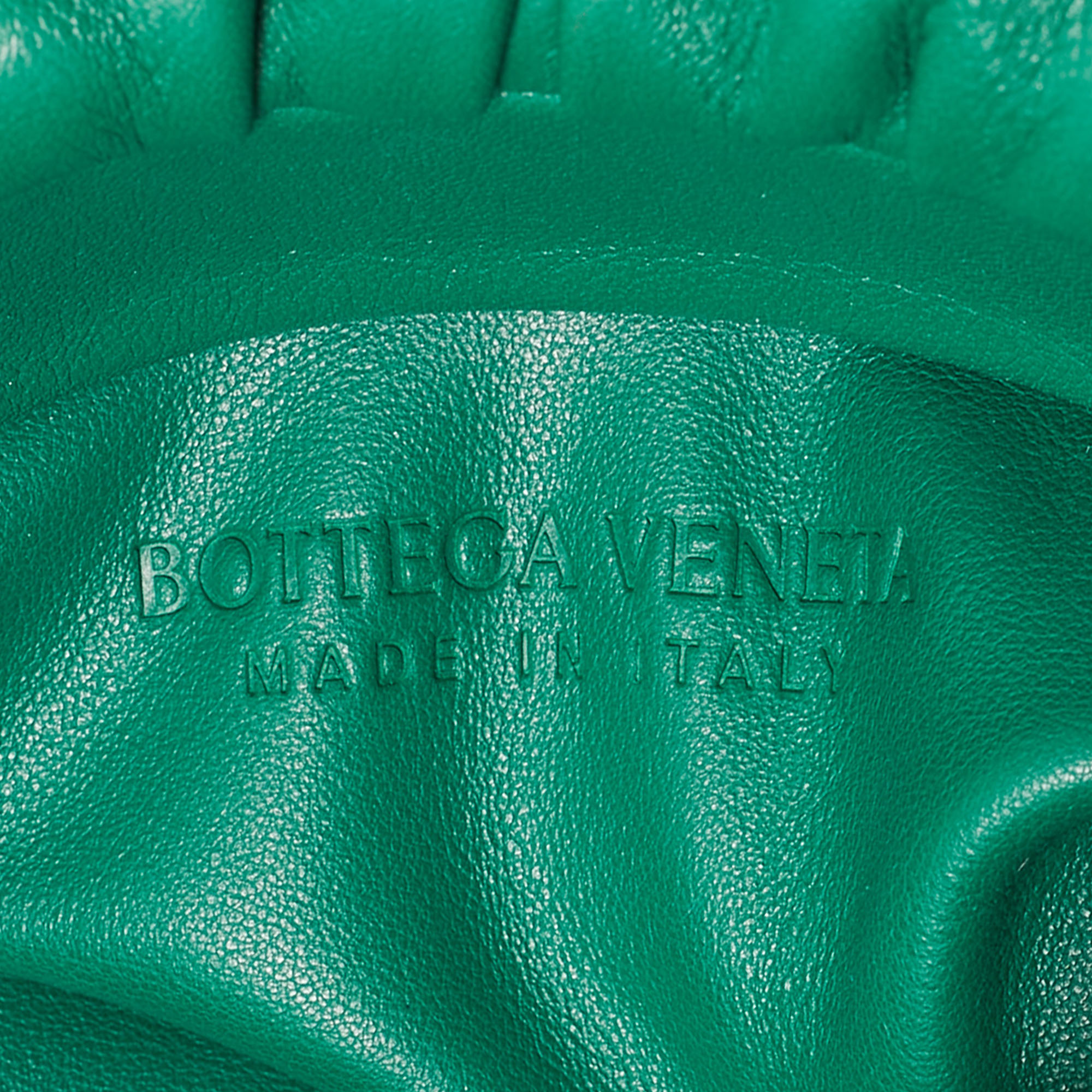 Bottega Veneta Green Leather The Chain Pouch Bag