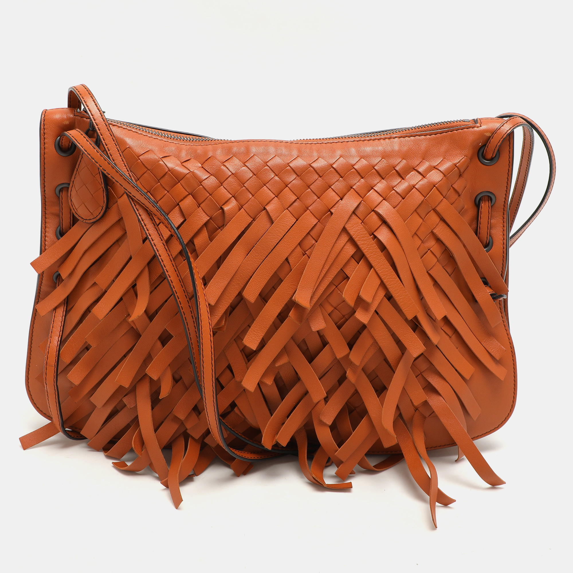 Bottega Veneta Tan Intrecciato Leather Fringe Detail Crossbody Bag
Bottega Veneta Tan Intrecciato Leather Fringe Detail Crossbody Bag
