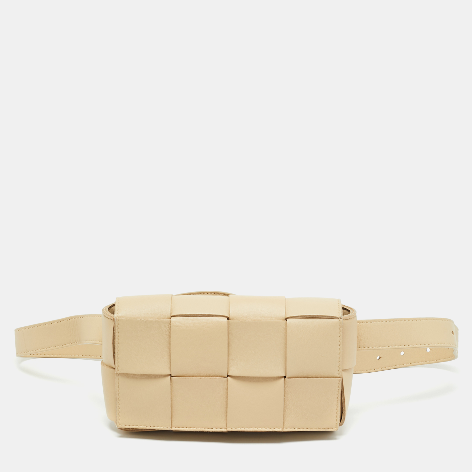 Bottega Veneta Cassette Mini Beige Intrecciato Leather Belt Bag
Bottega Veneta Cassette Mini Beige Intrecciato Leather Belt Bag