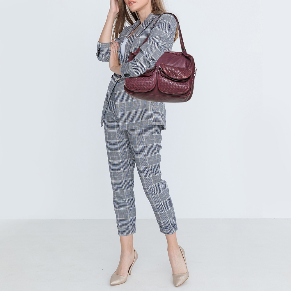 Bottega Veneta Dark Magenta Intrecciato Leather Front Pockets Shoulder bag, Purple
Bottega Veneta Dark Magenta Intrecciato Leather Front Pockets Shoulder bag, Purple