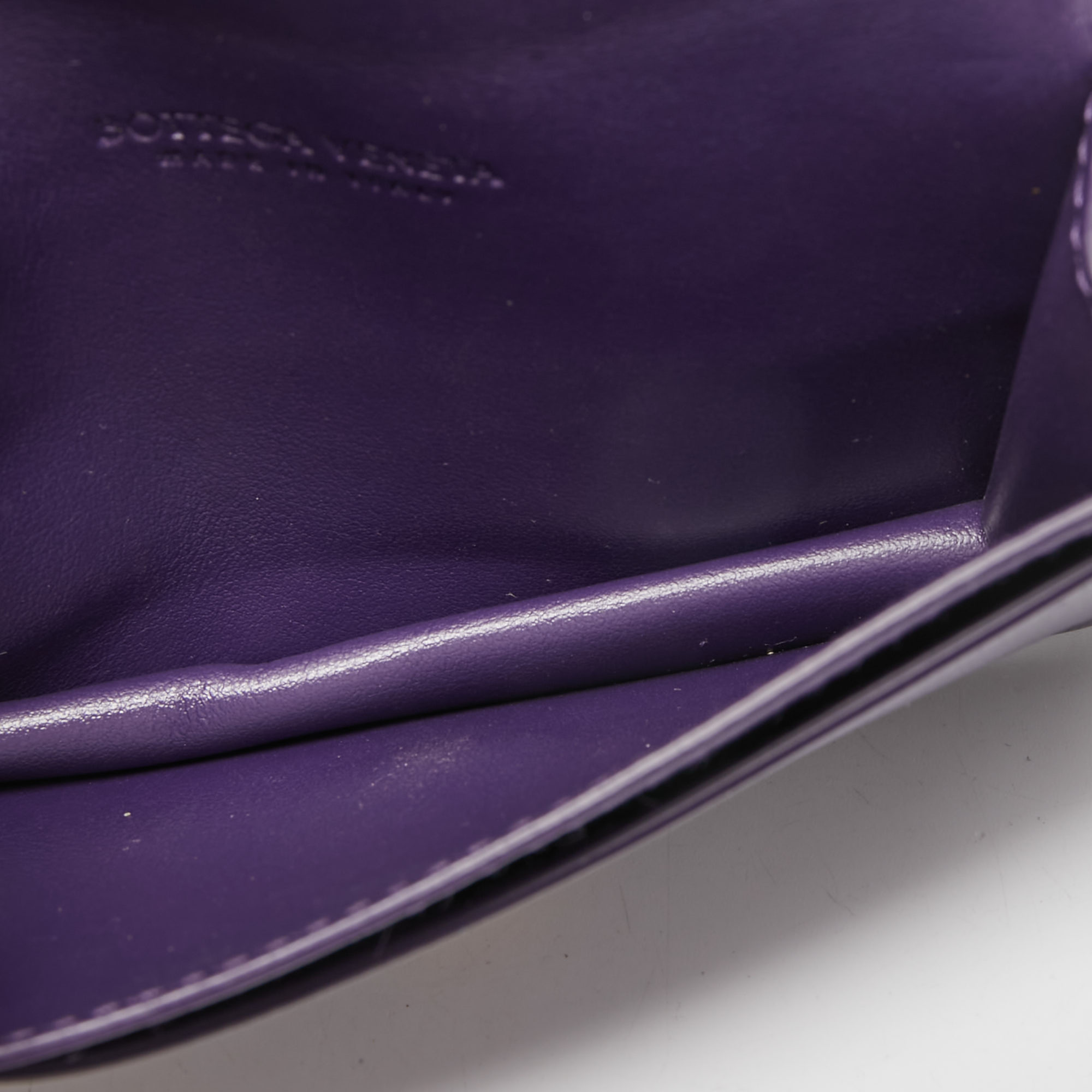 

Bottega Veneta Purple Intrecciato Leather Cassette Flap Card Case