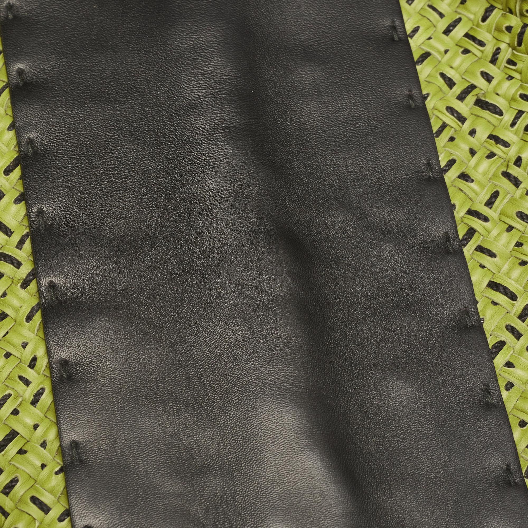 Bottega Veneta Green/Black Intrecciato Leather Cabat Tote