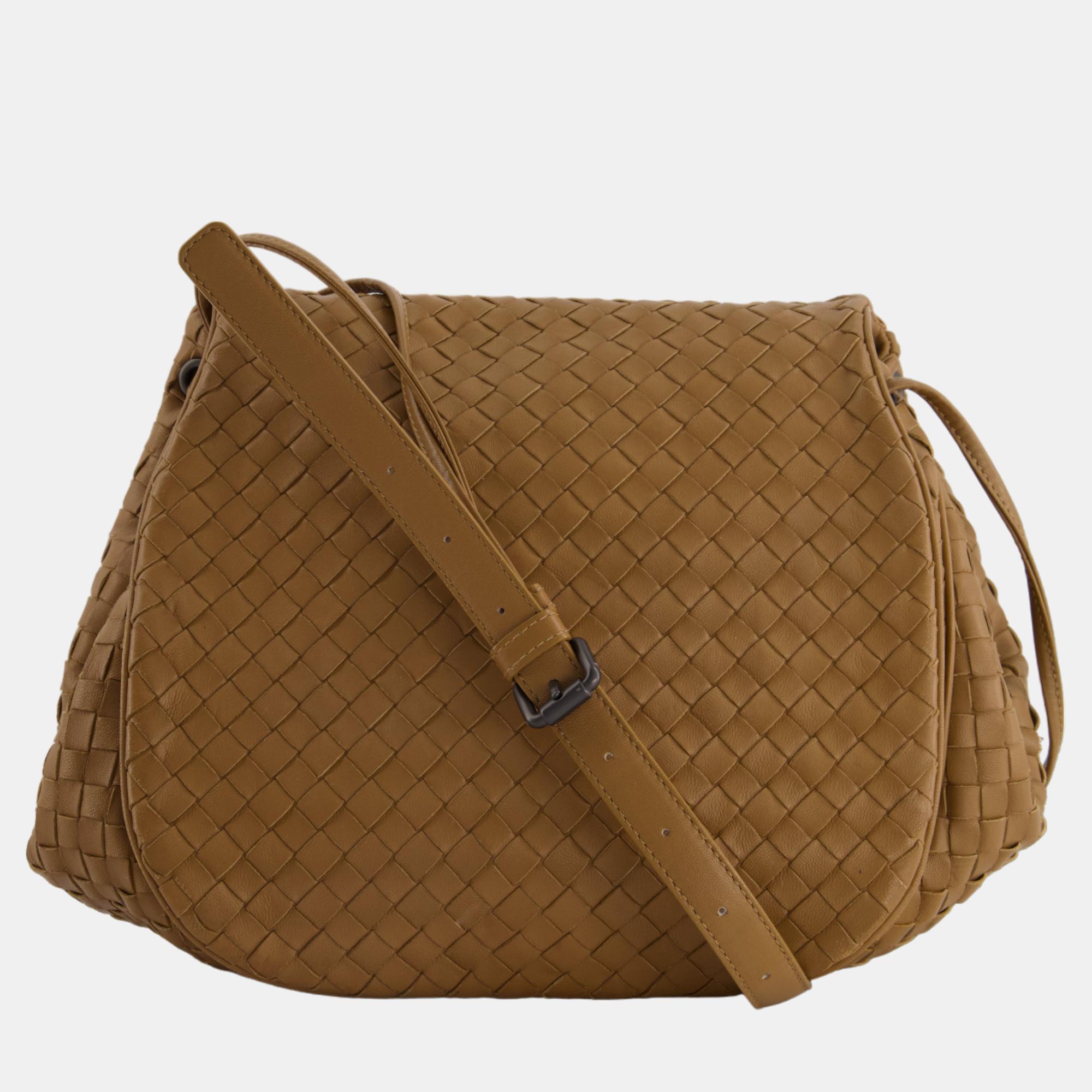 Bottega Brown Leather Intrecciato Shoulder Bag With Black Hardware