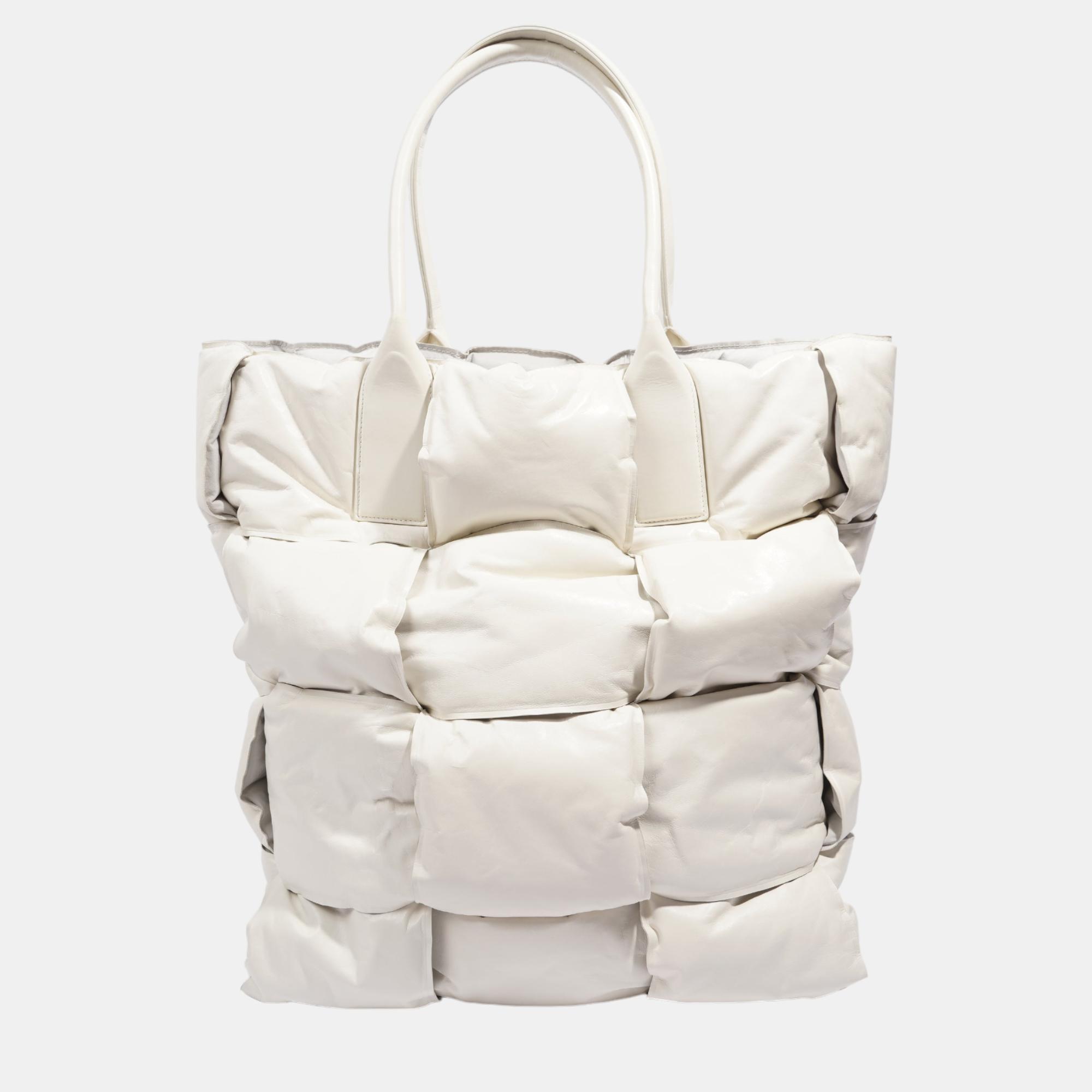 Bottega Veneta Padded Maxi Intrecciato XL Tote White Calfskin Leather XL