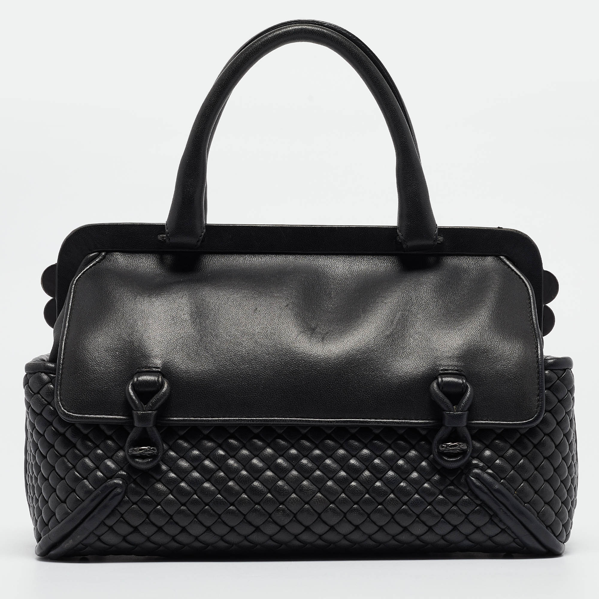Bottega veneta black intrecciato leather frame expandable bag