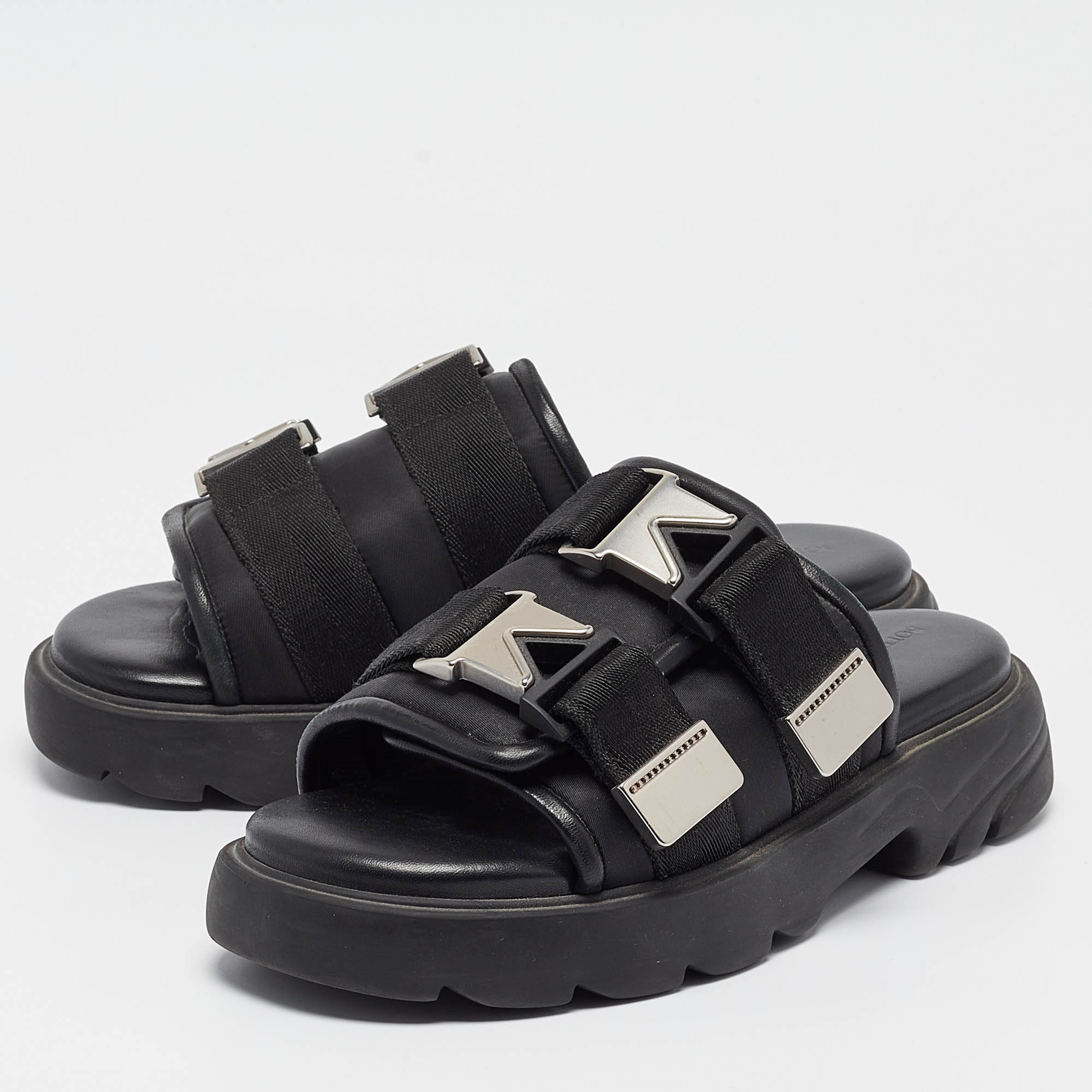 Bottega Veneta Black Leather And Nylon Flash Bomber Open-Toe Sandals Size 39