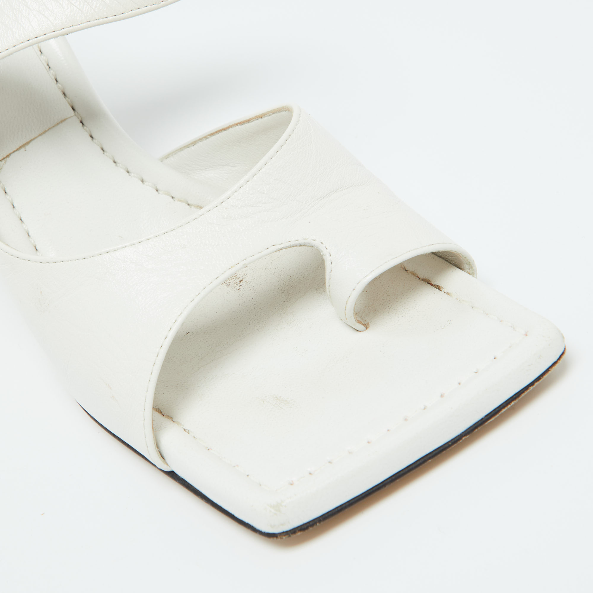 Bottega Veneta White Leather Thong Slide Sandals Size 37.5