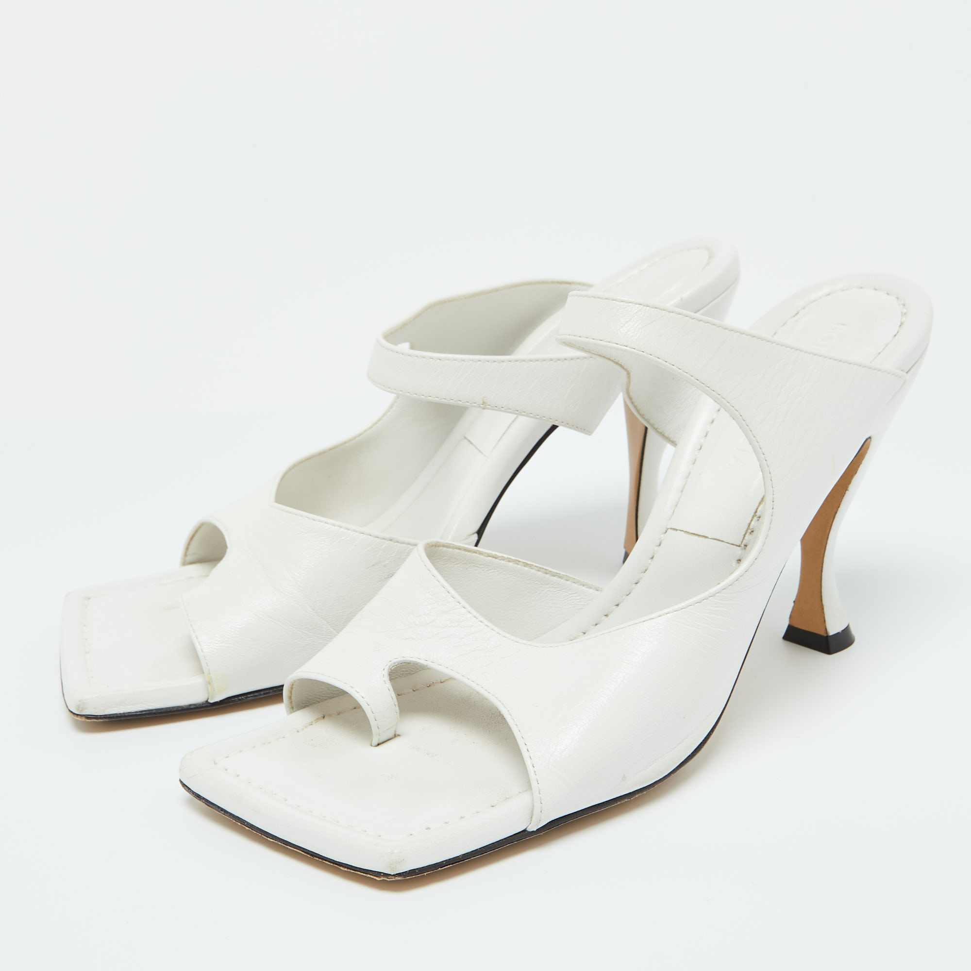 Bottega Veneta White Leather Thong Slide Sandals Size 37.5