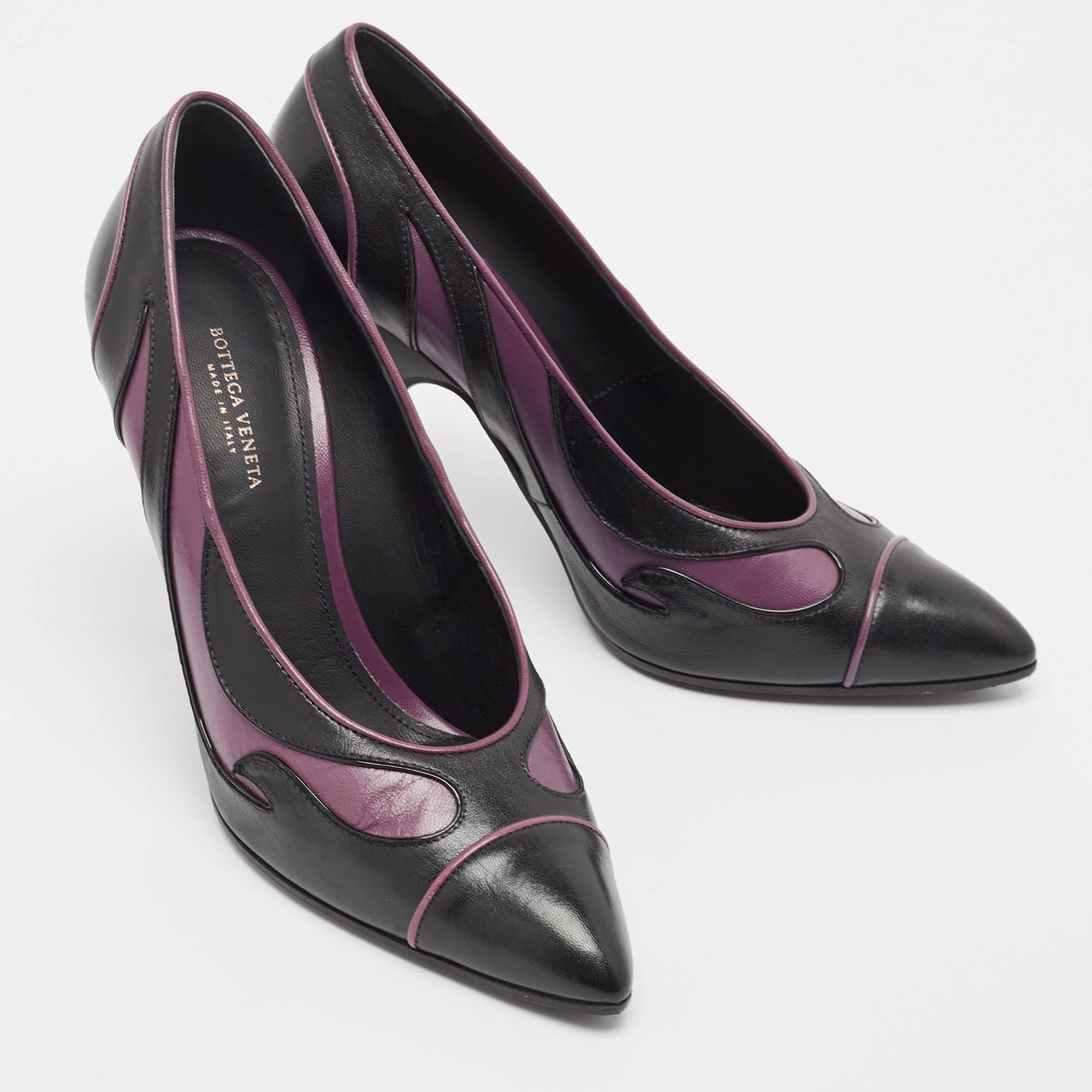 Bottega Veneta Black/Purple Leather Lasercut Pumps Size 37.5