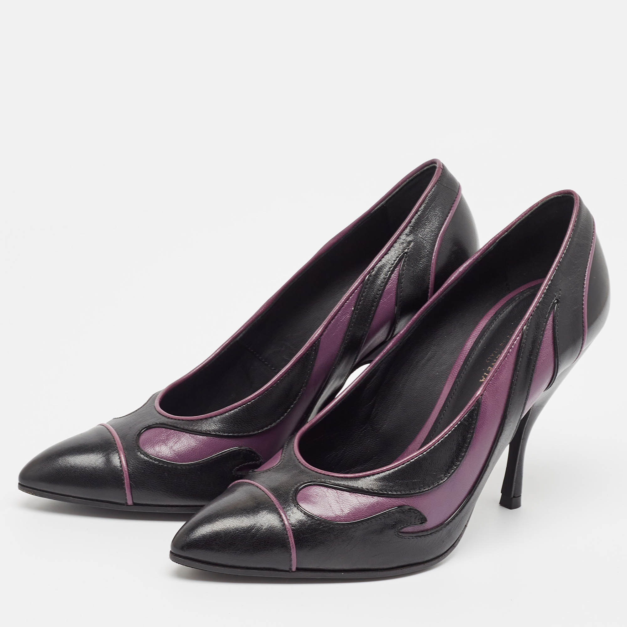 Bottega Veneta Black/Purple Leather Lasercut Pumps Size 37.5