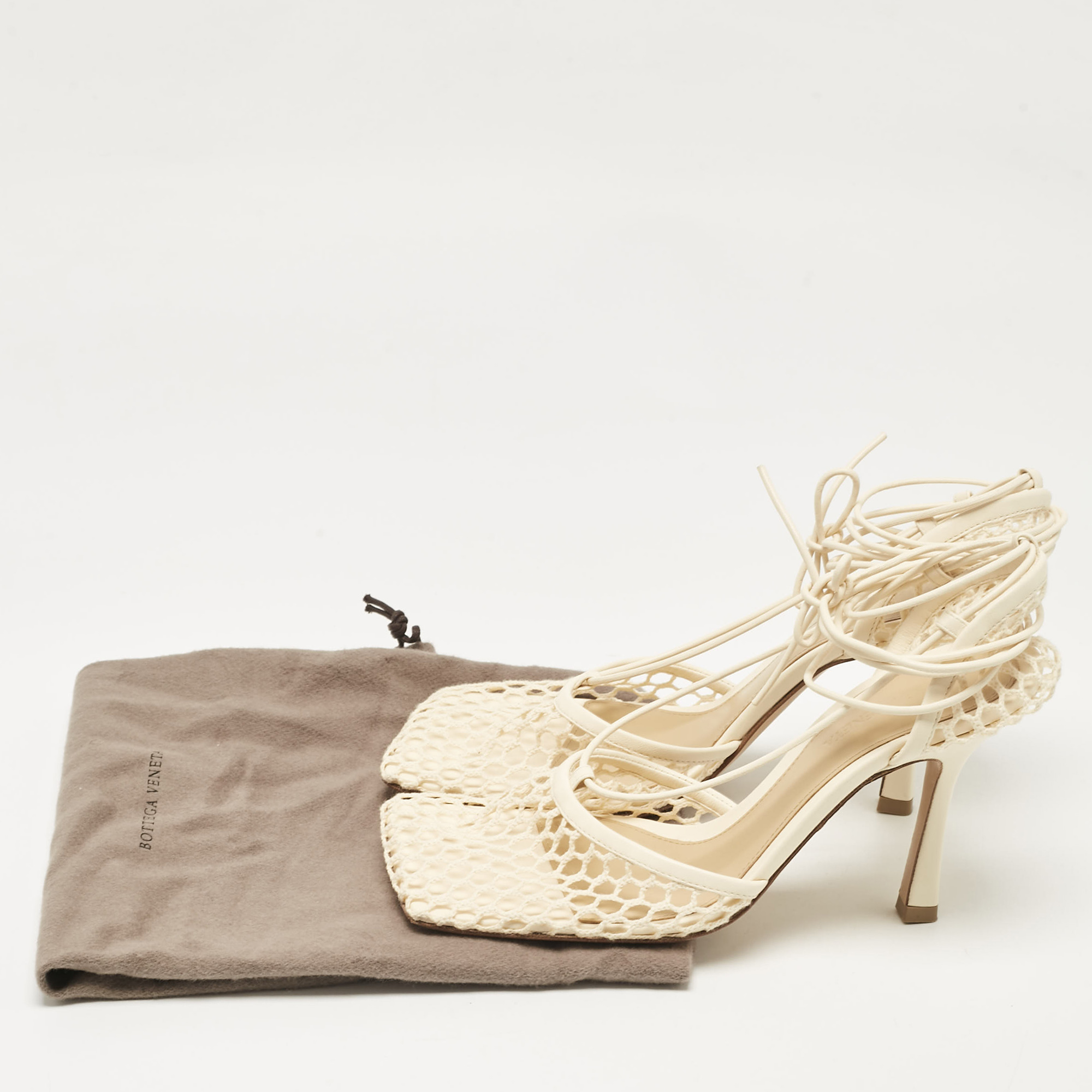 Bottega Veneta Cream Leather And Mesh Stretch Ankle Strap Sandals Size 37.5