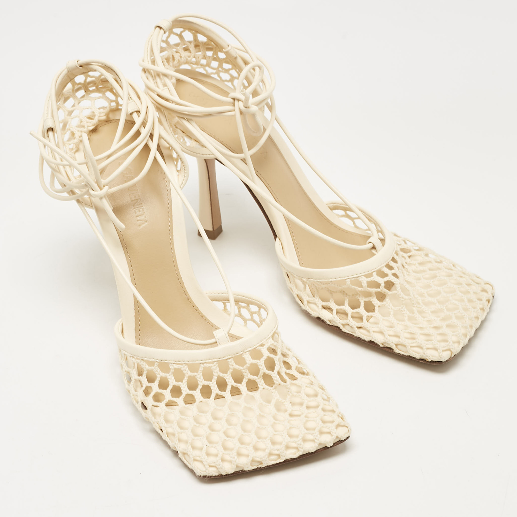 Bottega Veneta Cream Leather And Mesh Stretch Ankle Strap Sandals Size 37.5