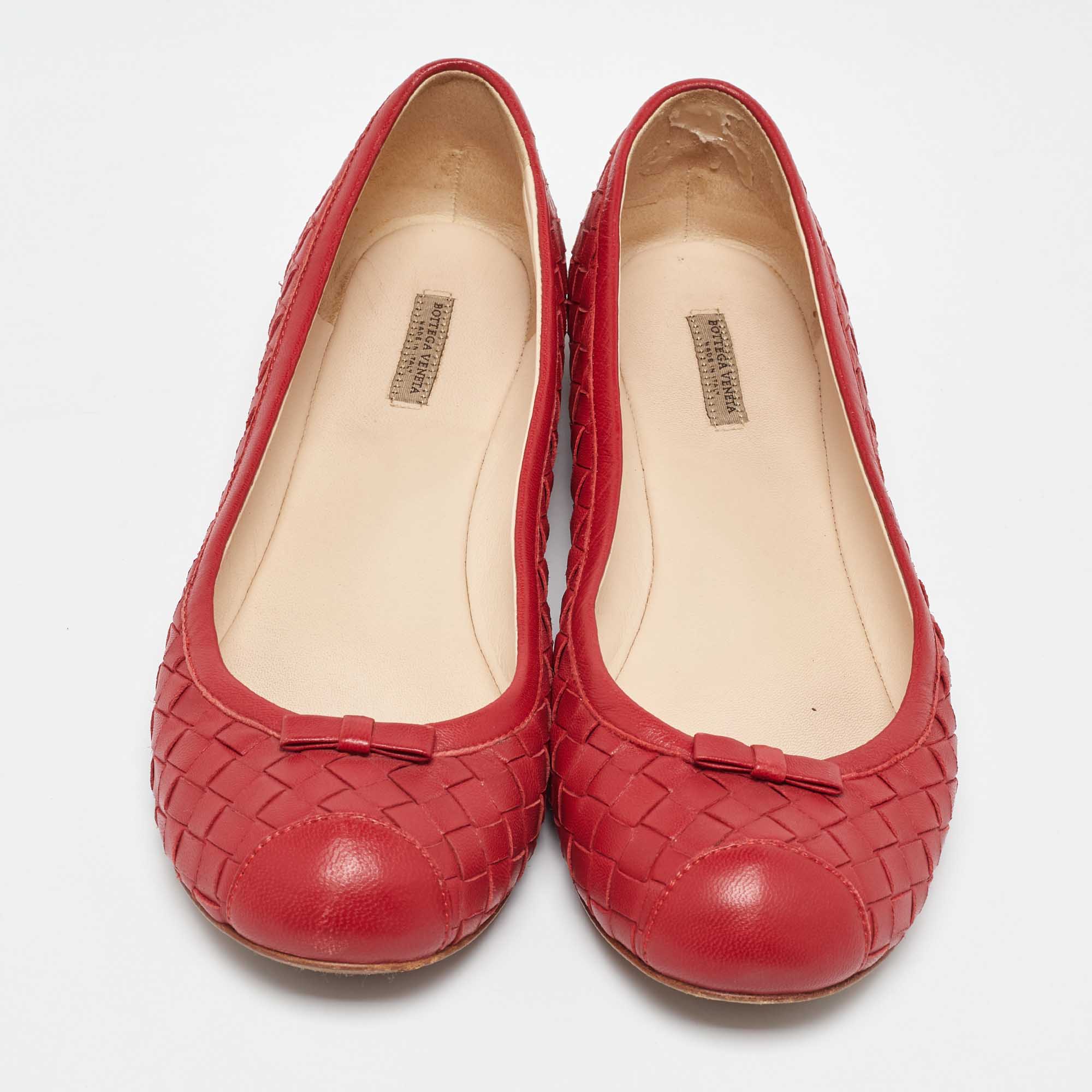 Bottega Veneta Red Intrecciato Leather Ballet Flats Size 38