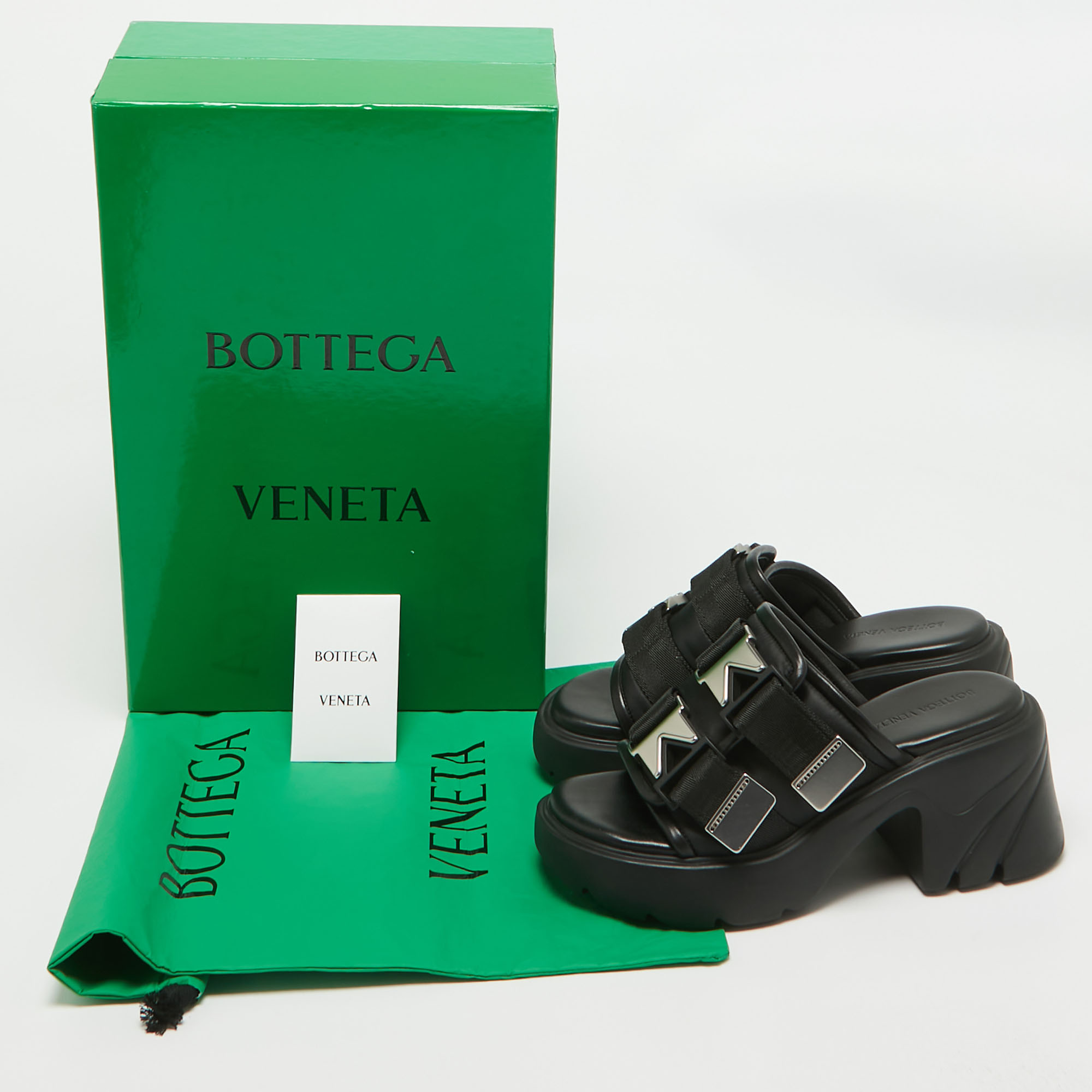 Bottega Veneta Black Leather And Nylon Flash Bomber Slide Sandals Size 38