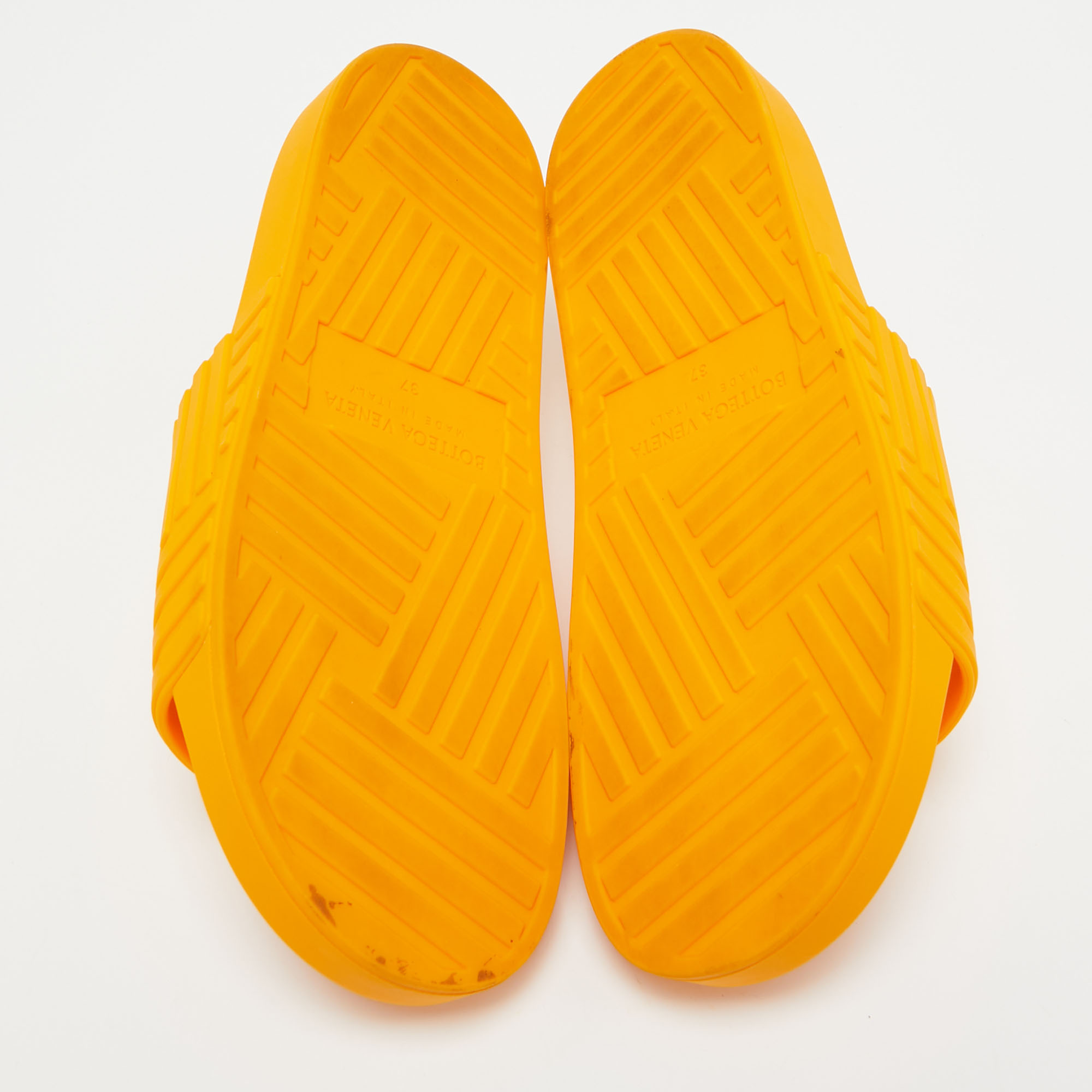 Bottega Veneta Orange Rubber Flat Slides Size 37