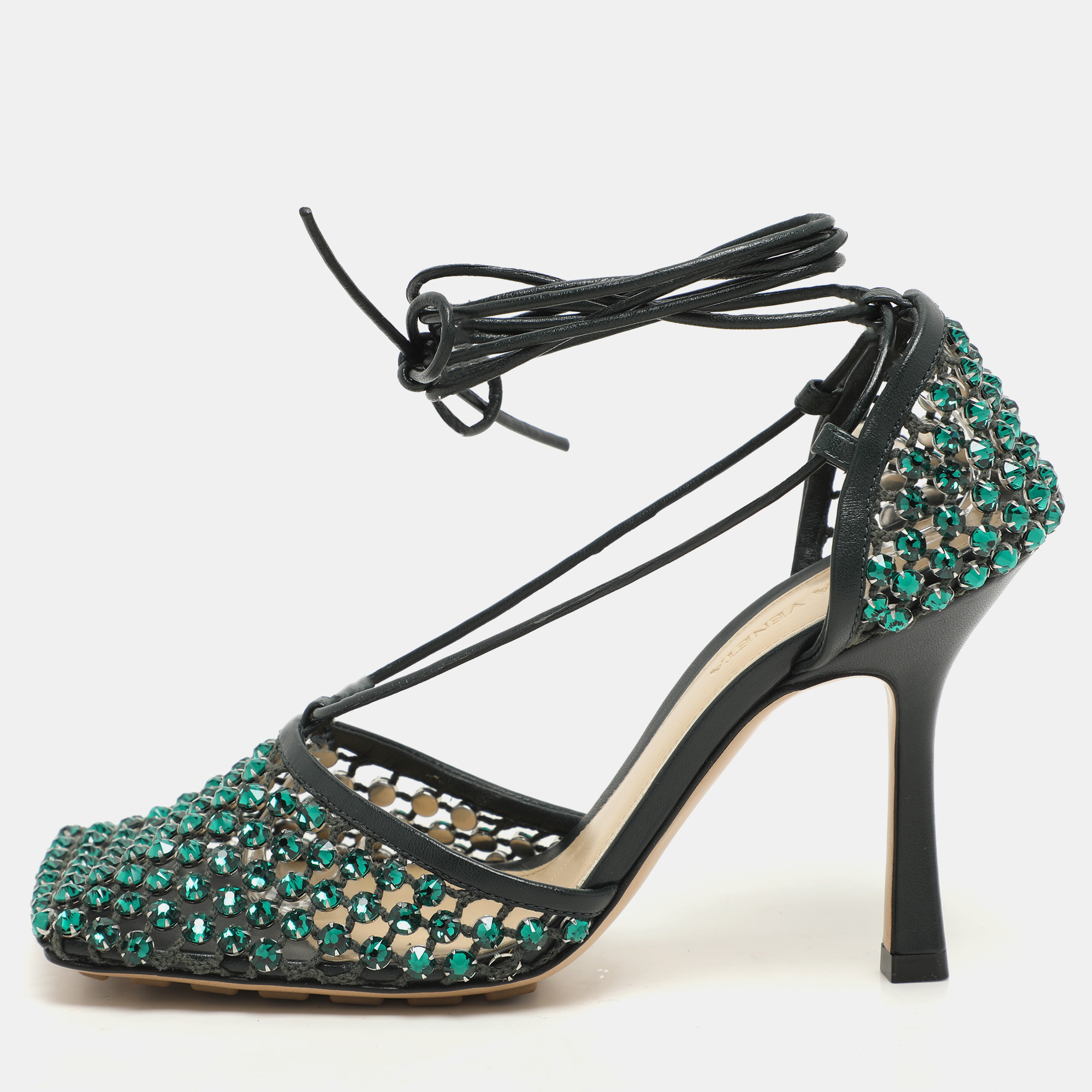 Bottega Veneta Green Leather and Mesh Stretch Embellished Ankle Wrap Sandals Size
Bottega Veneta Green Leather and Mesh Stretch Embellished Ankle Wrap Sandals Size