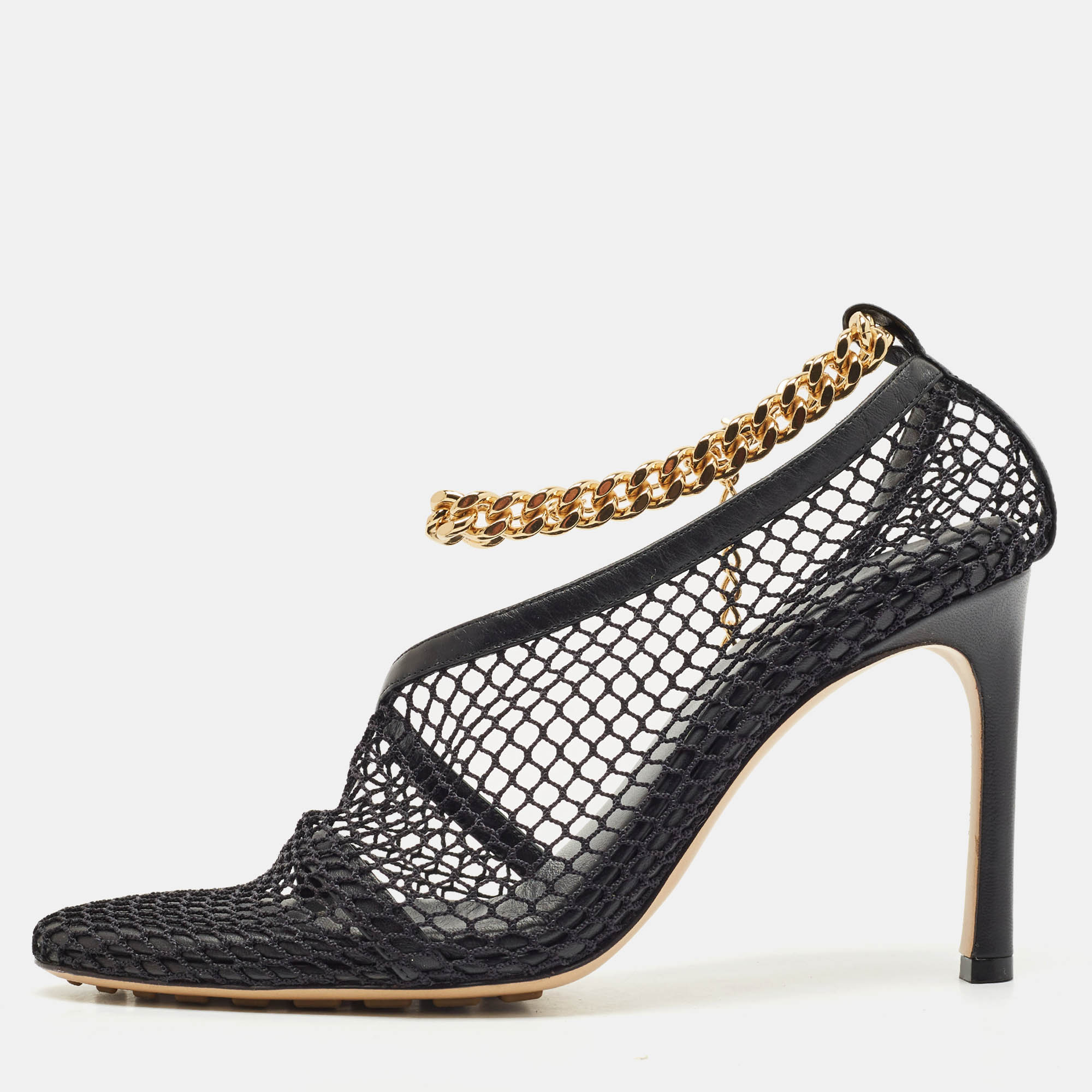 Bottega Veneta Black Mesh and Leather Chunky Chain Ankle Strap Pumps Size
Bottega Veneta Black Mesh and Leather Chunky Chain Ankle Strap Pumps Size