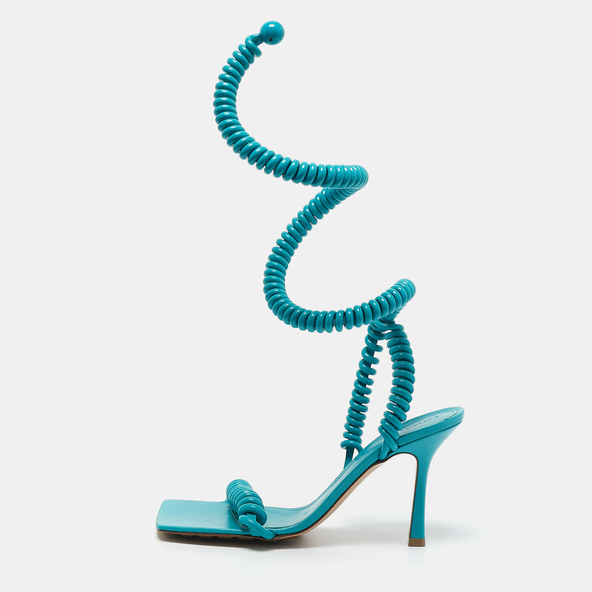 Bottega Veneta Blue Leather Wire Stretch Ankle Wrap Sandals Size
Bottega Veneta Blue Leather Wire Stretch Ankle Wrap Sandals Size