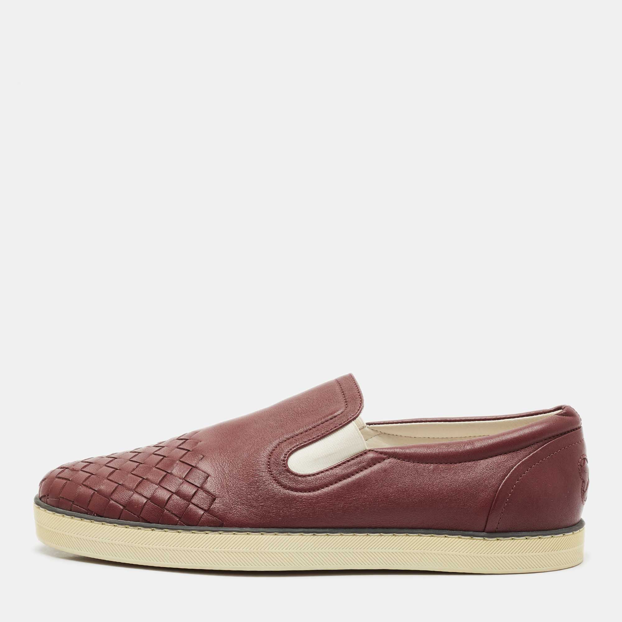 Bottega Veneta Burgundy Intrecciato Leather Dodger Slip On Sneakers Size
Bottega Veneta Burgundy Intrecciato Leather Dodger Slip On Sneakers Size