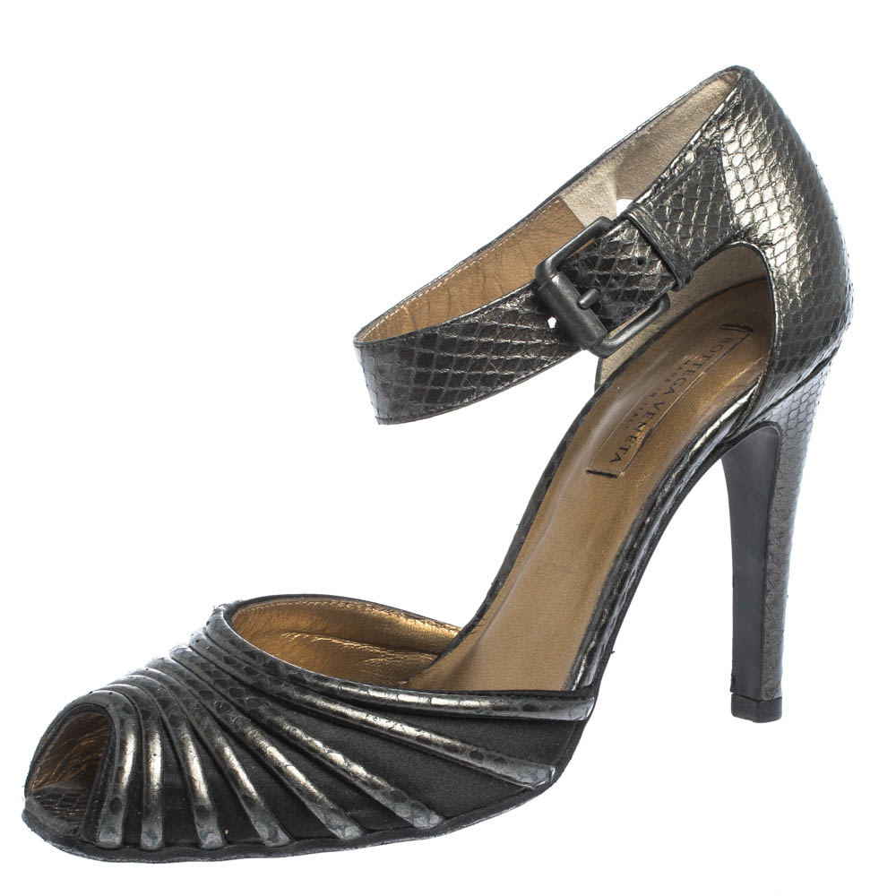 Bottega veneta grey python embossed leather and satin ankle strap peep toe ankle cuff sandals size 37.5